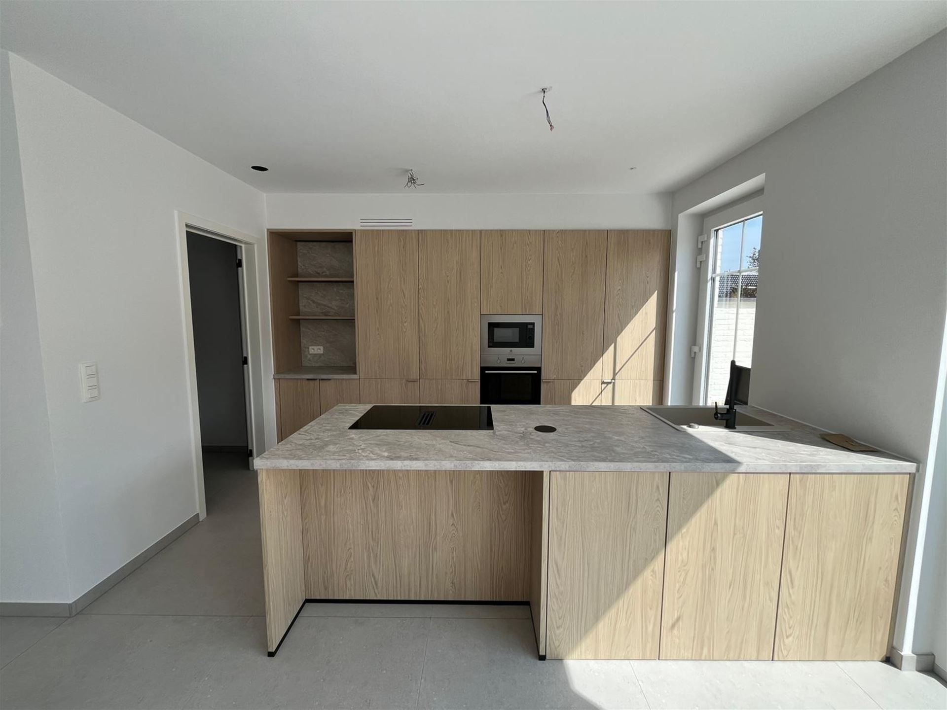 Prachtige nieuwbouw 3-gevel op rustige locatie foto 6