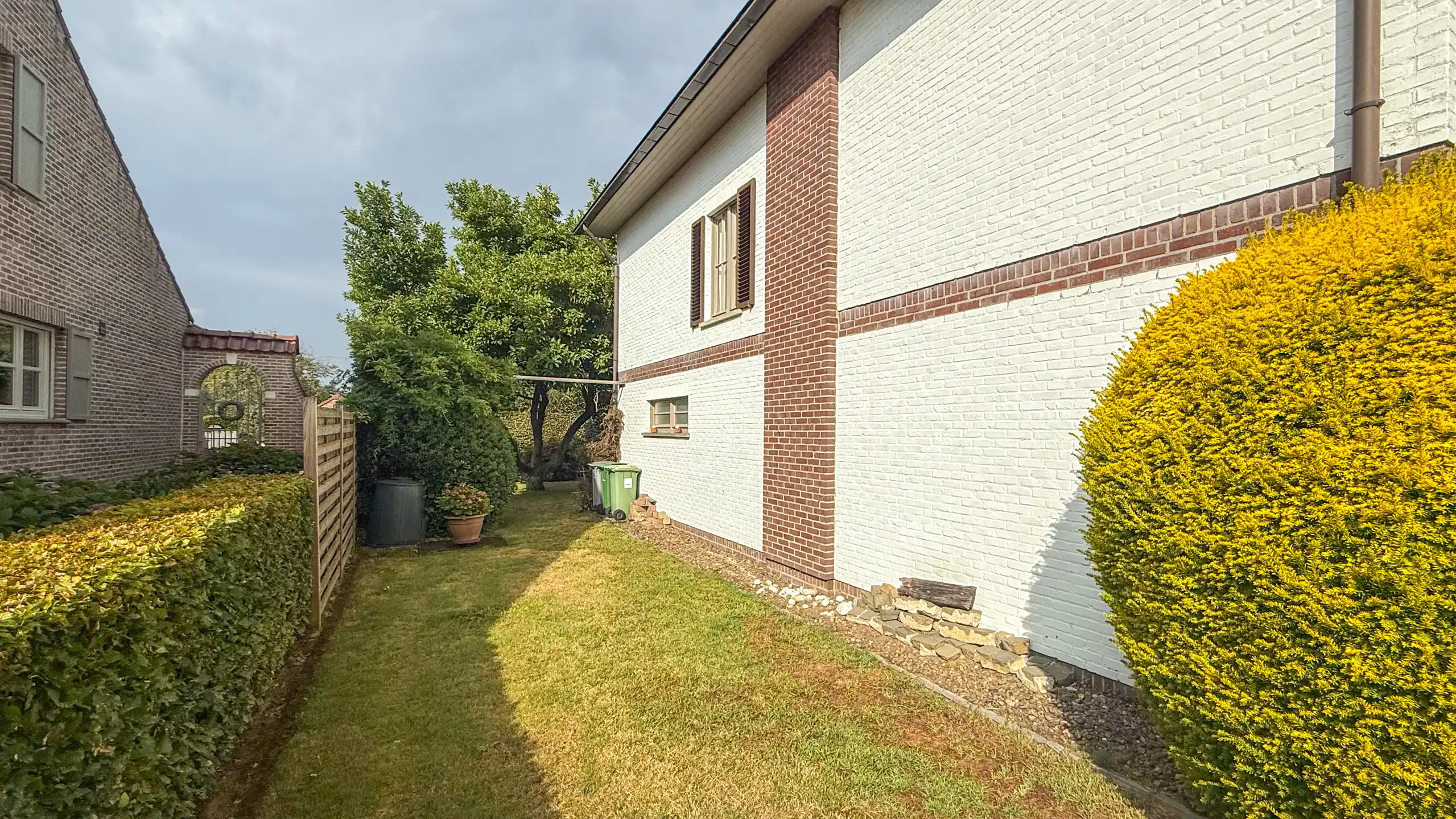 Karaktervolle gezinswoning met 4slpk + tuin! foto 51