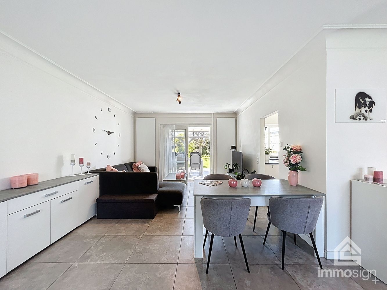 Instapklare gezinswoning met 3 slaapkamers, 2 badkamers, vrijstaande garage en prachtige tuinkamer foto 20