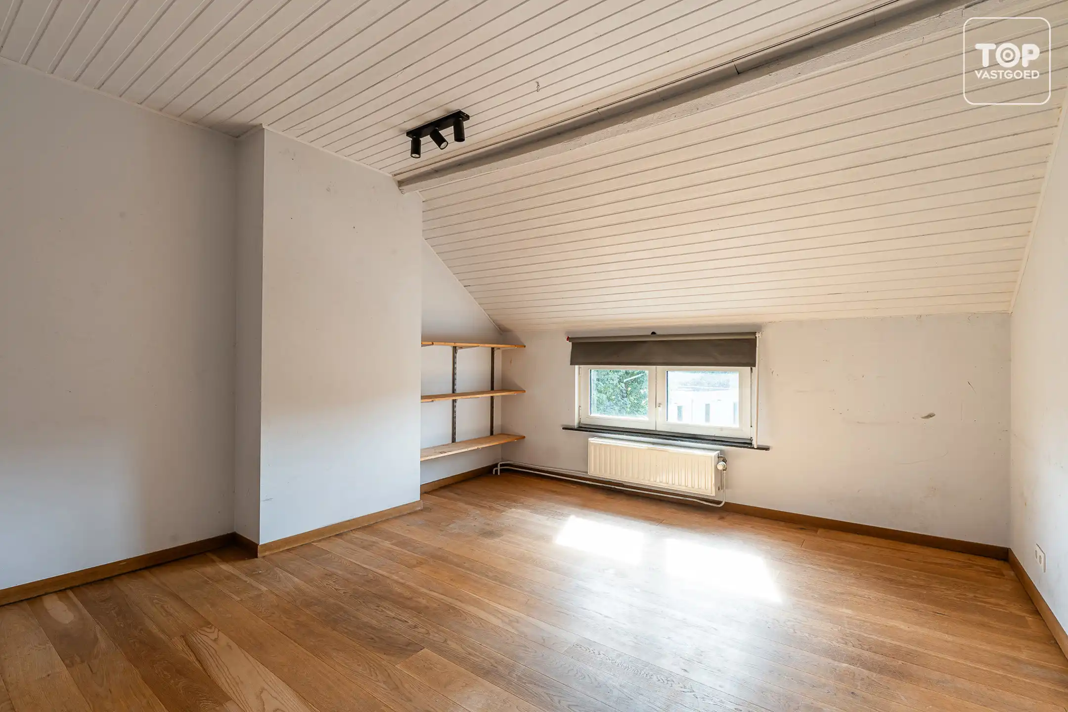 Woning op TOP ligging met 3 slaapkamers, tuin en garage  foto 16