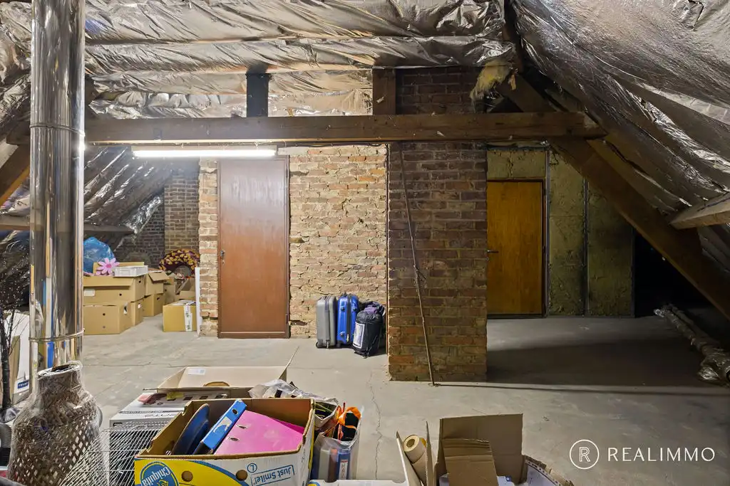 Veelzijdig handelspand met woonst op topligging in hartje Moen foto 22