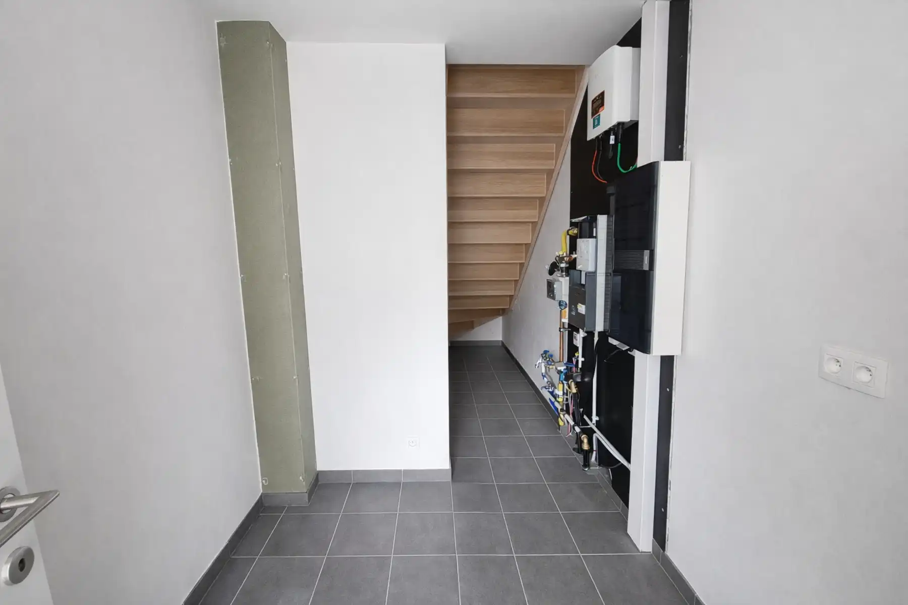 Instapklare woning op boogscheut van Nieuwerkerken foto 8