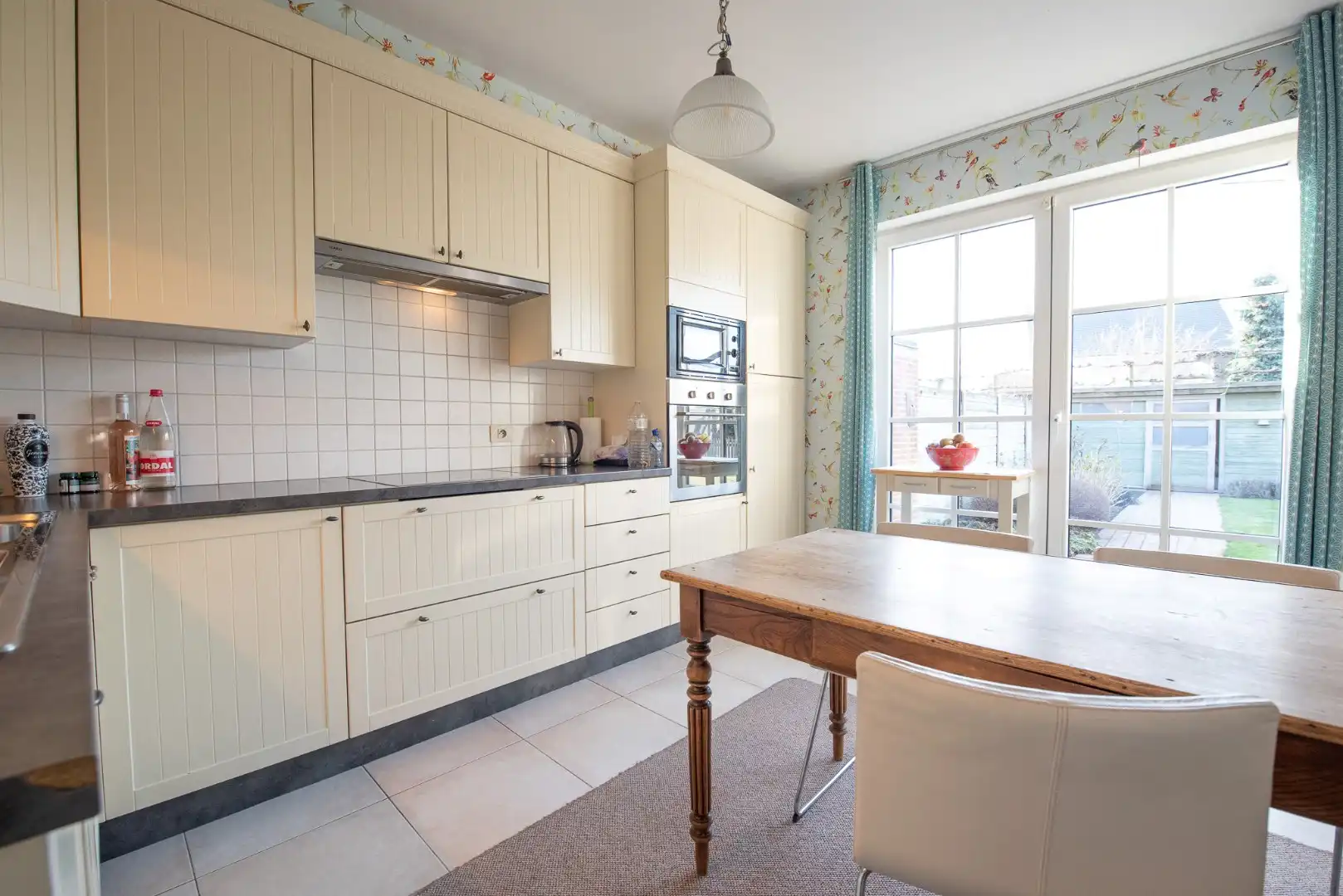 Charmante woning in rustig wijk te Zulte! foto 6