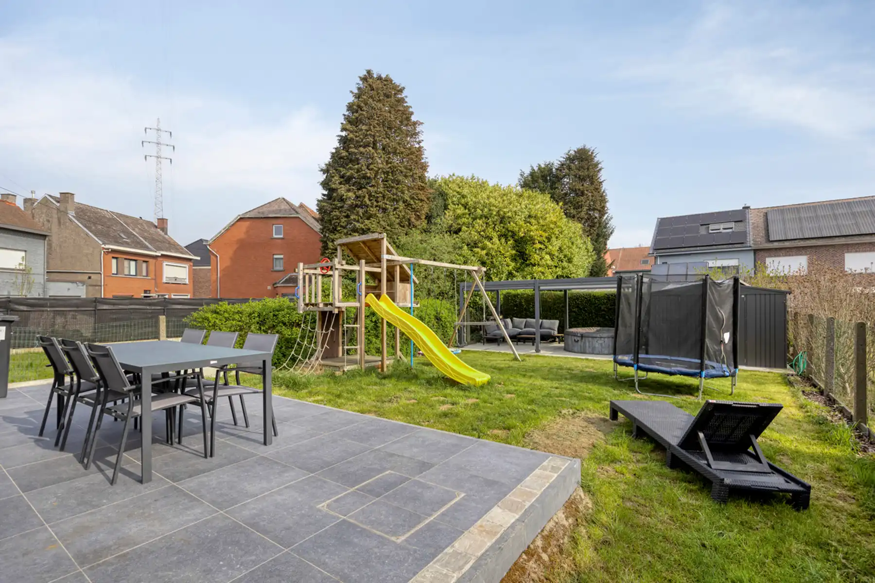 Smaakvolle nieuwbouwwoning op toplocatie met ruime oprit  foto 26