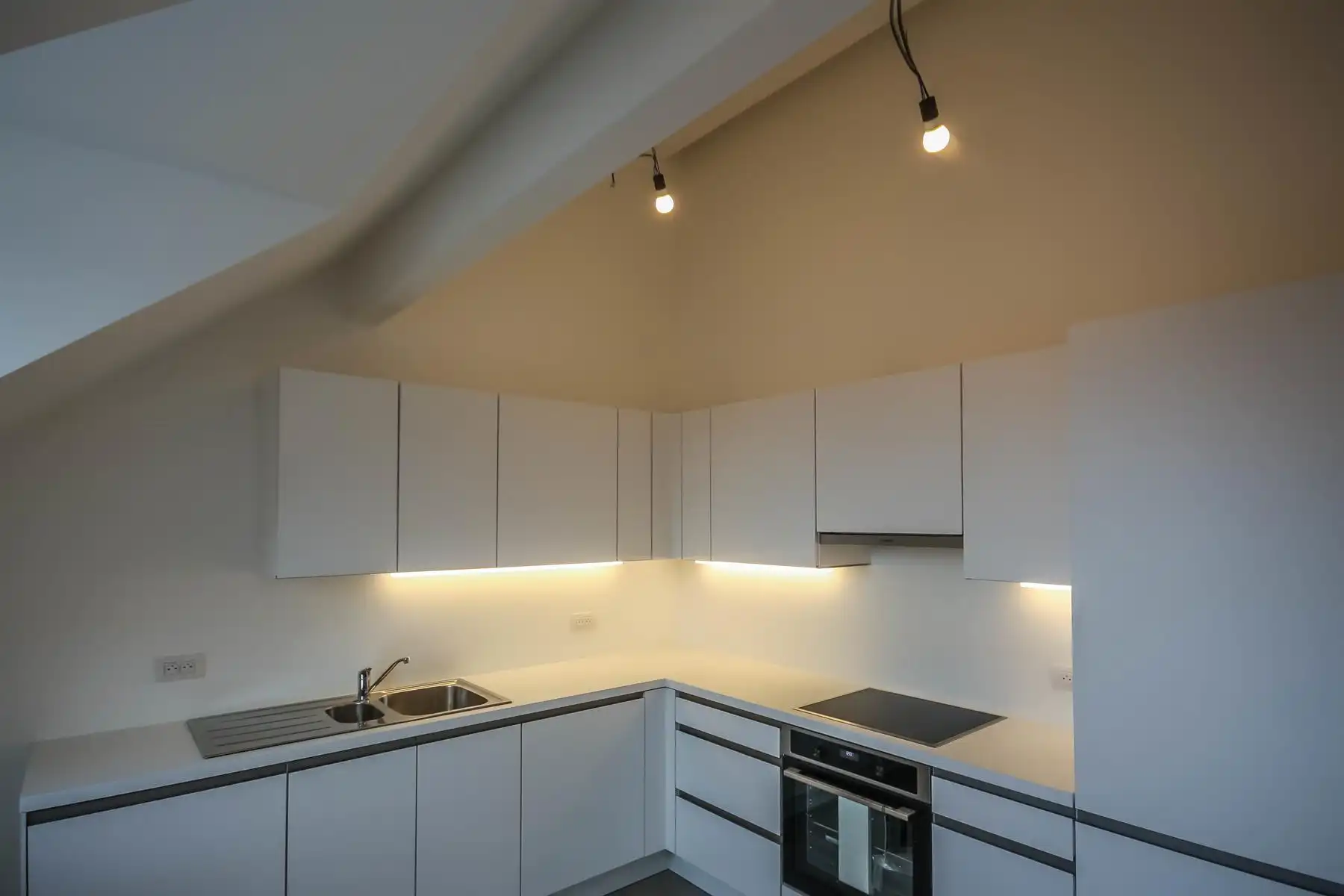 Appartement te huur foto 5