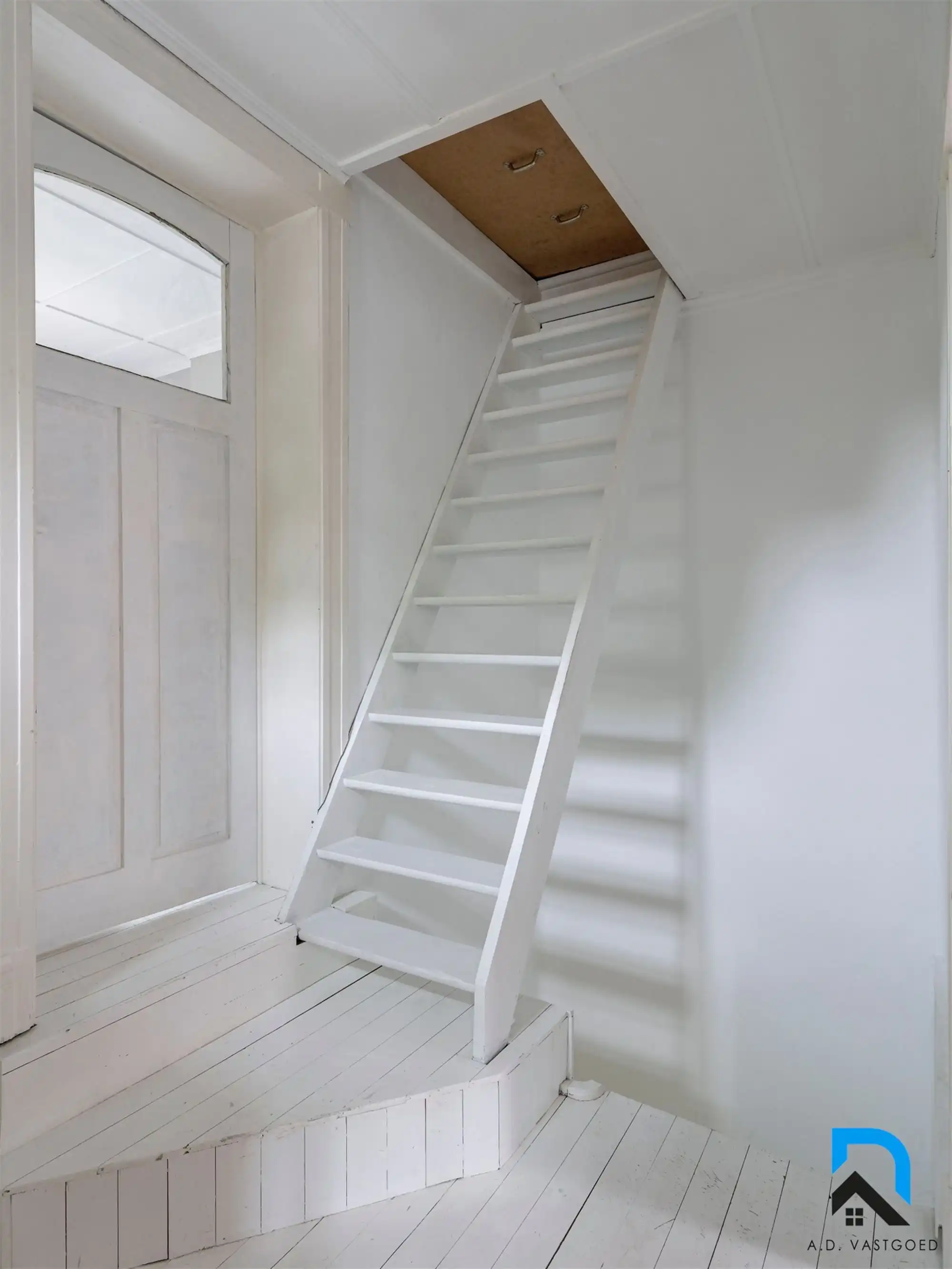 Mooie woning met tuin op toplocatie foto 17