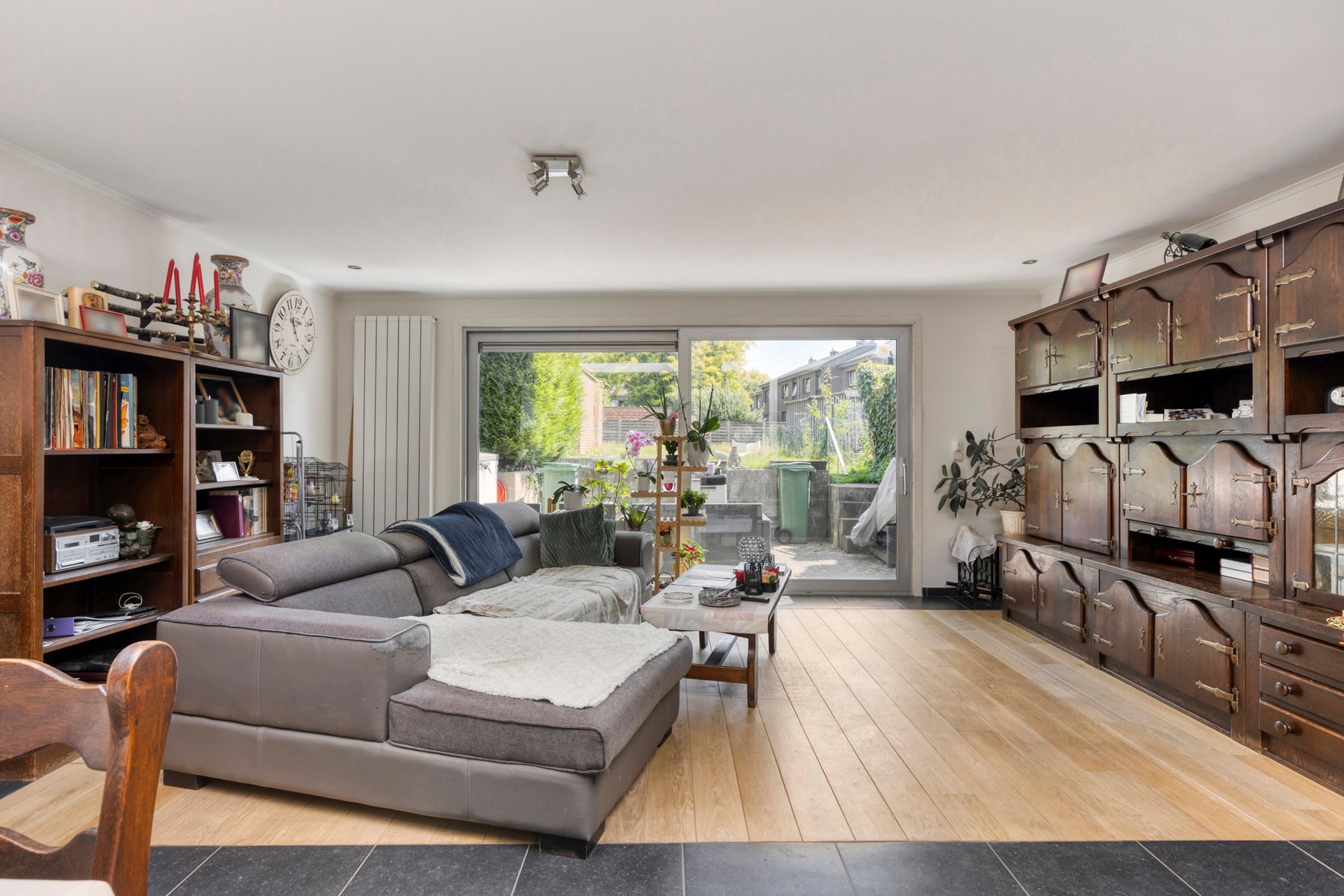 Opbrengsteigendom centrum Meise met 3 appartementen & tuin! foto 3