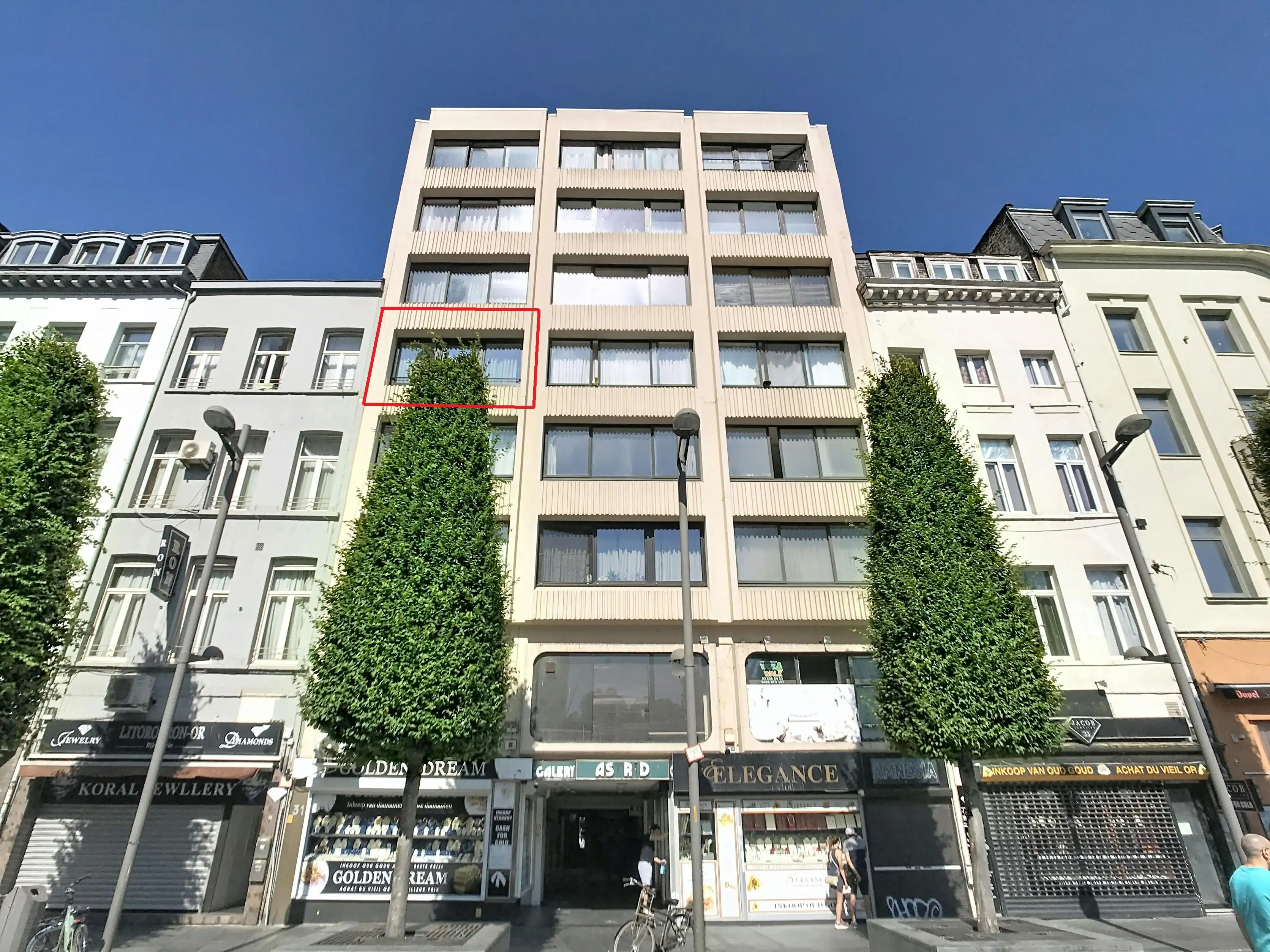 Studio met zicht op centraal station te Antwerpen te koop foto 3