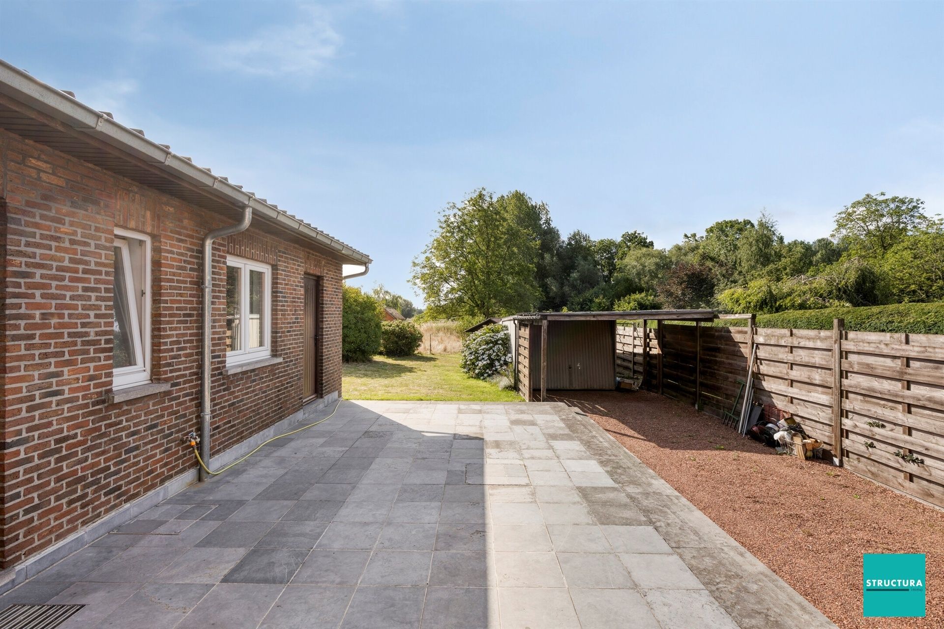 Woning met 4 kamers op terrein van 14a58ca foto 8