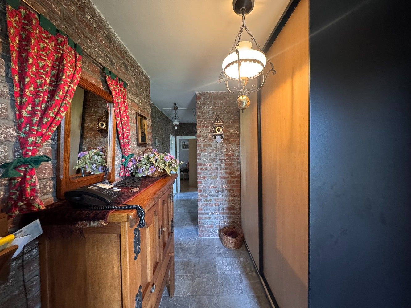 Gelijkvloers wonen met ruimte, licht en comfort in het hart van Kinrooi foto 2