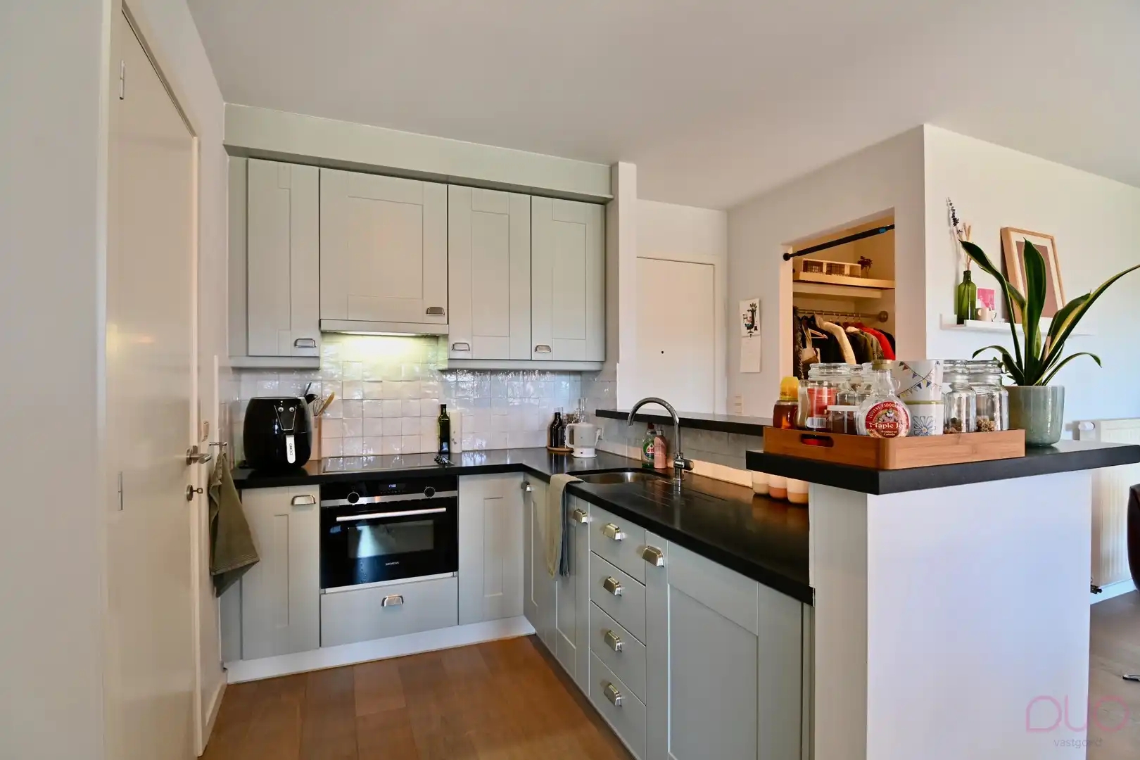 Instapklaar appartement inclusief autostaanplaats foto 9