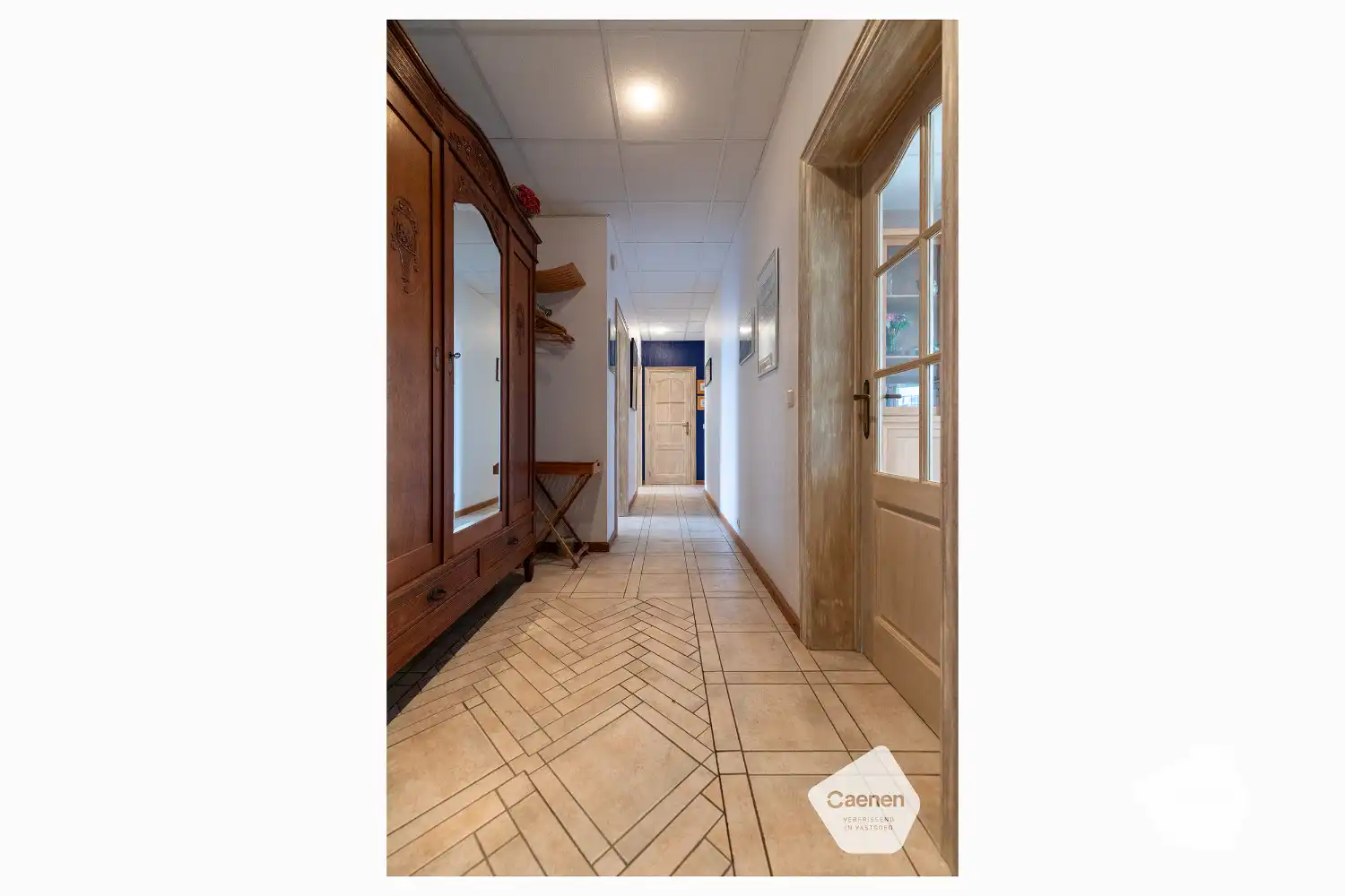 Ruim en lichtrijk appartement met 3 slaapkamers op topligging vlakbij station, strand en centrum foto 20