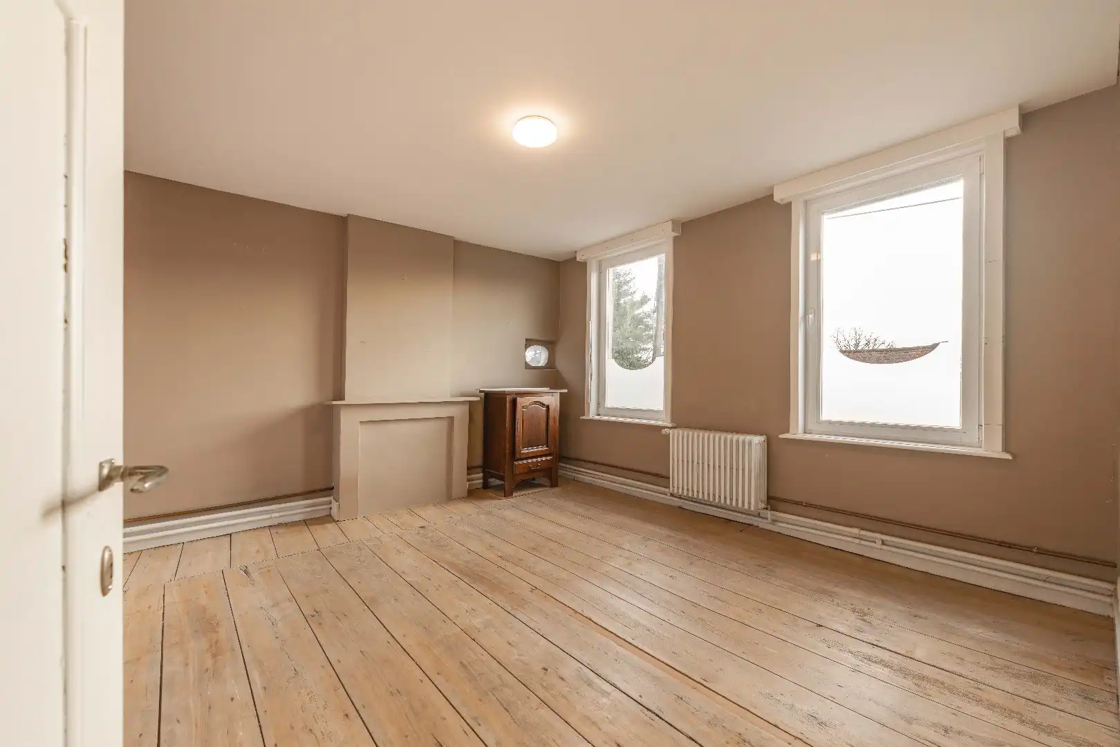 STATIGE HERENWONING MET LOODS 350 m² foto 19