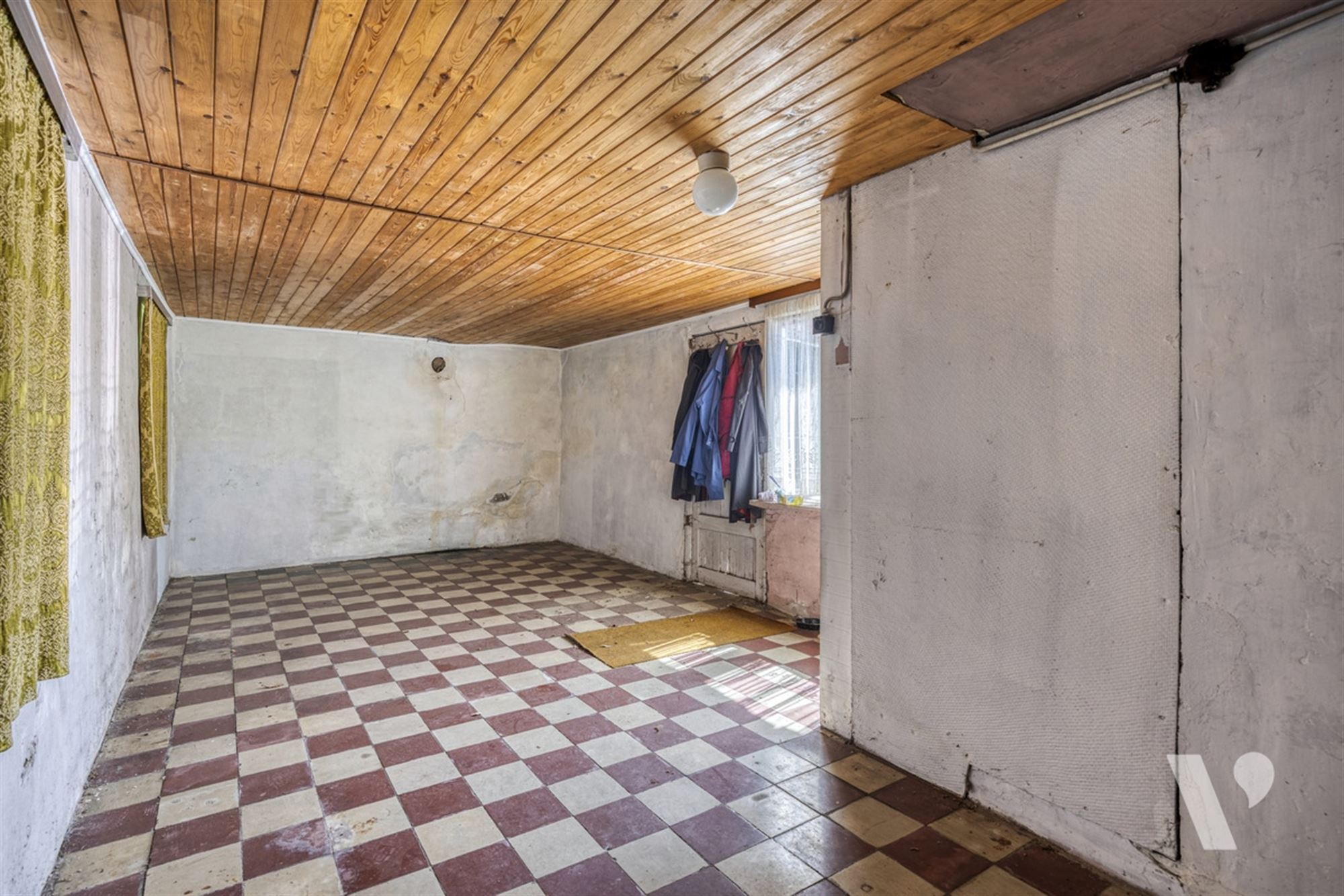 Statige woning met bijgebouw, tuin en weiland op 61a87ca foto 15