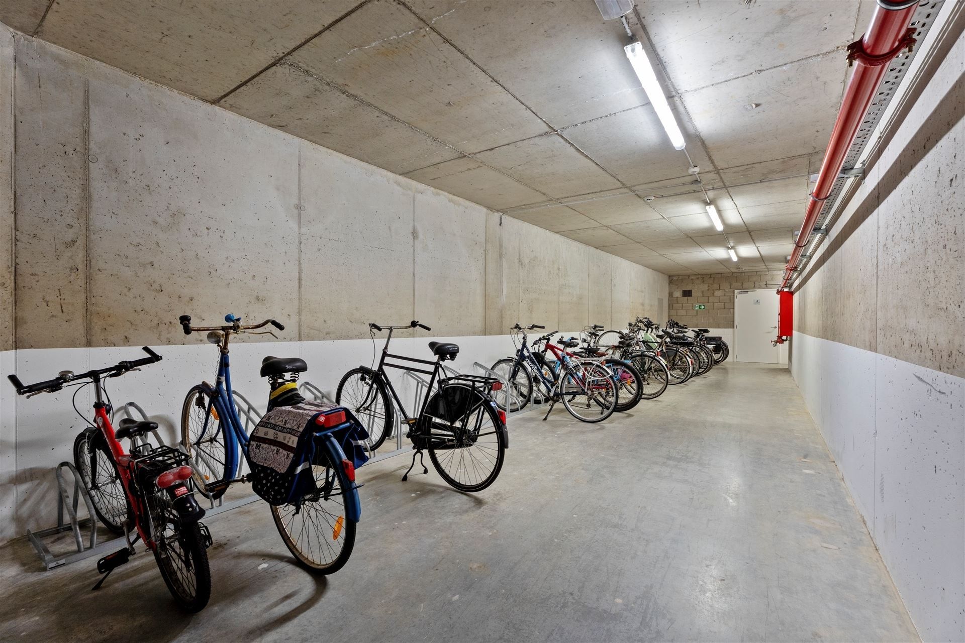 CENTRALE LIGGING / GROENE OASE foto 36