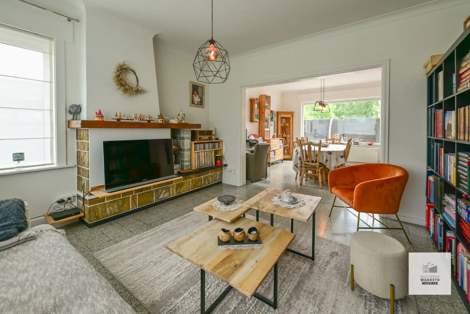 Ruime verder te renoveren gezinswoning op 332m2 met 3 slaapkamers (4de mogelijk) foto 6