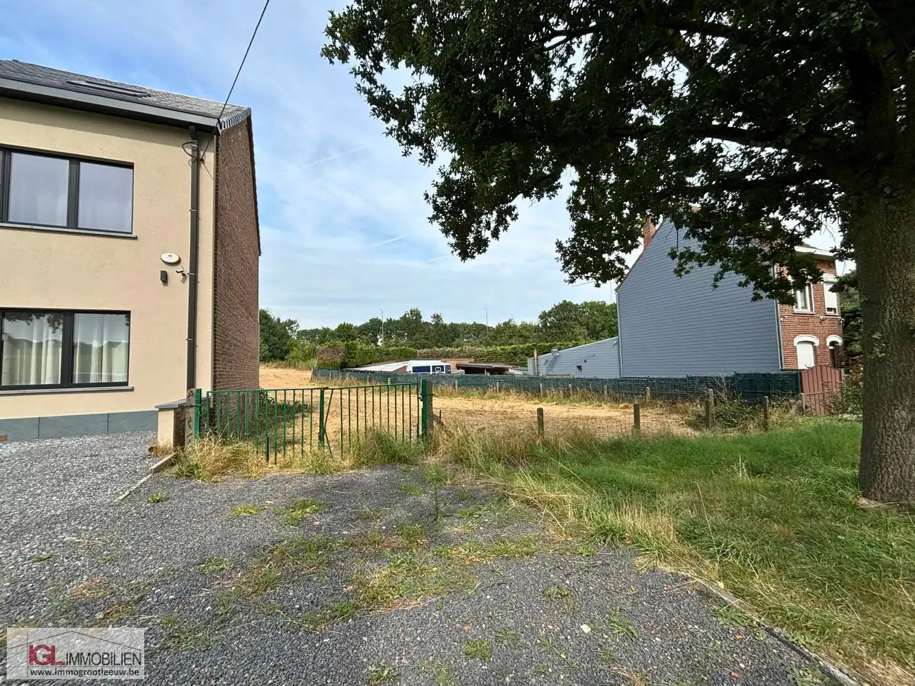 Bouwgrond op 20 are voor een 4-gevel foto 2