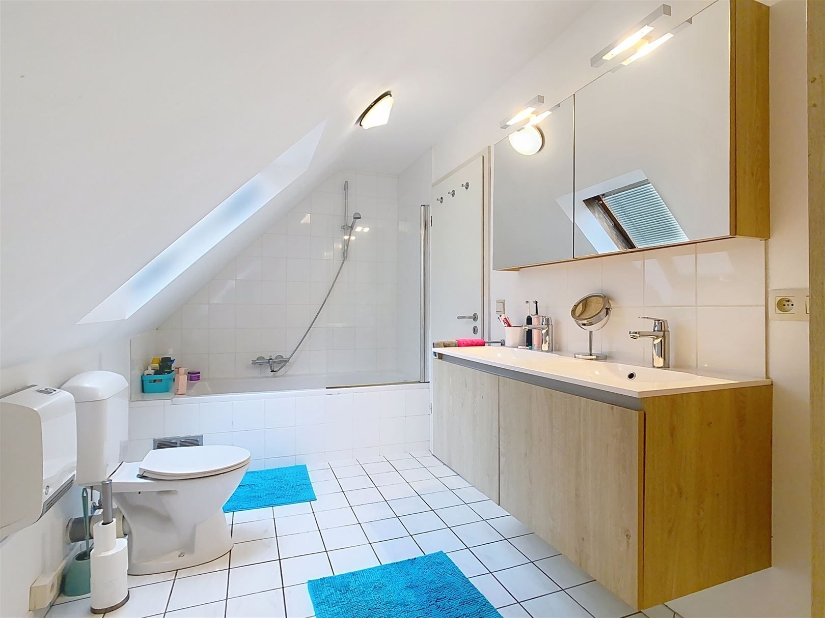 Mooie woning, 3 slpks, terrassen, jacuzzi, tuin, 10a 82ca foto 28