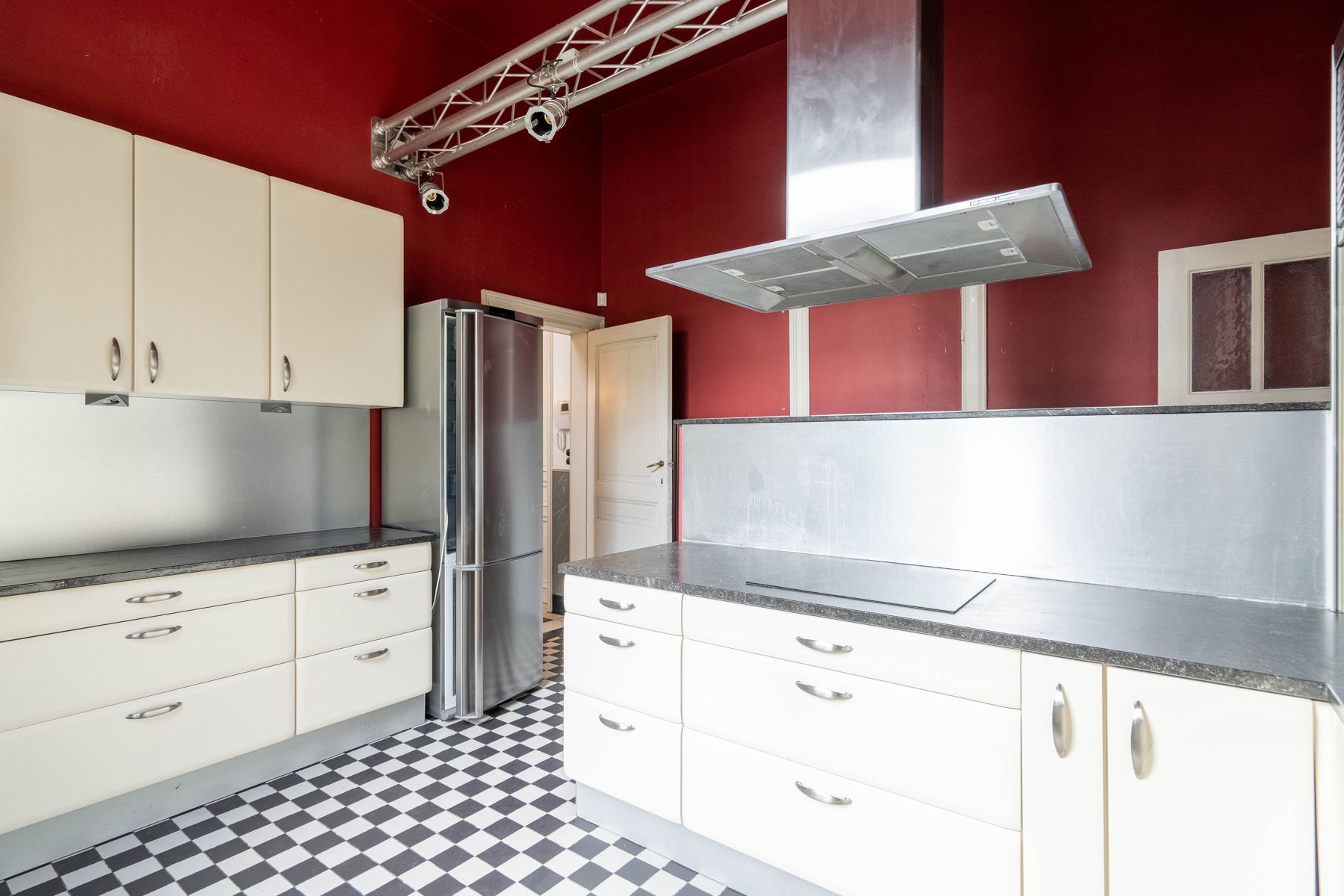 Elegante herenwoning met 6–7 slaapkamers foto 9