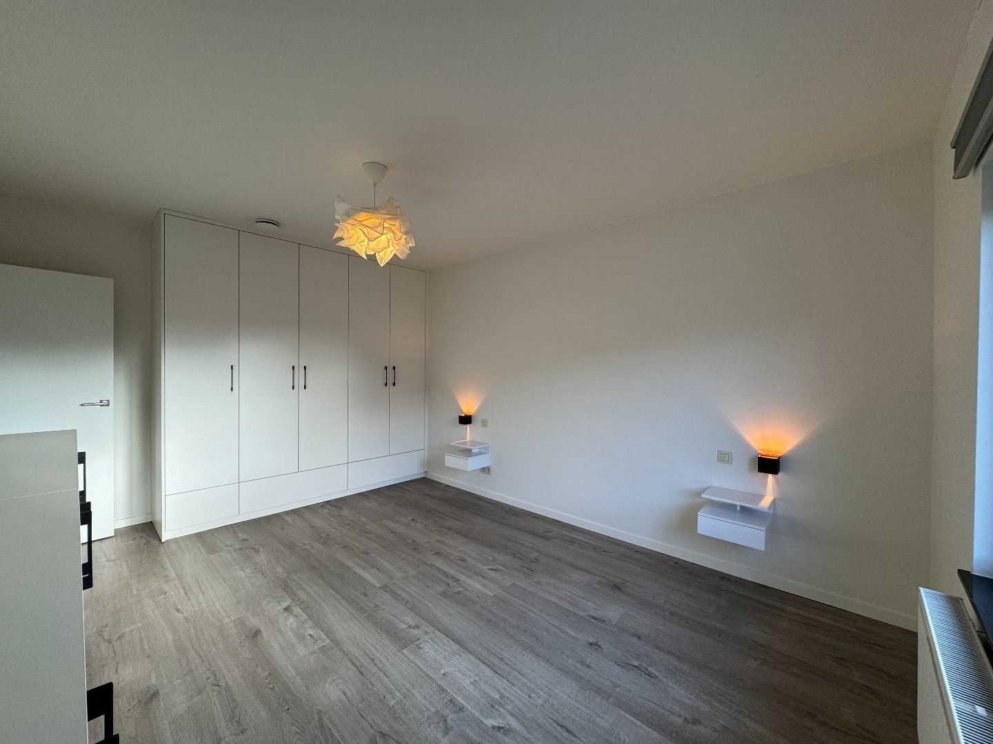 een instapklare 4-gevelwoning met tuin foto 8