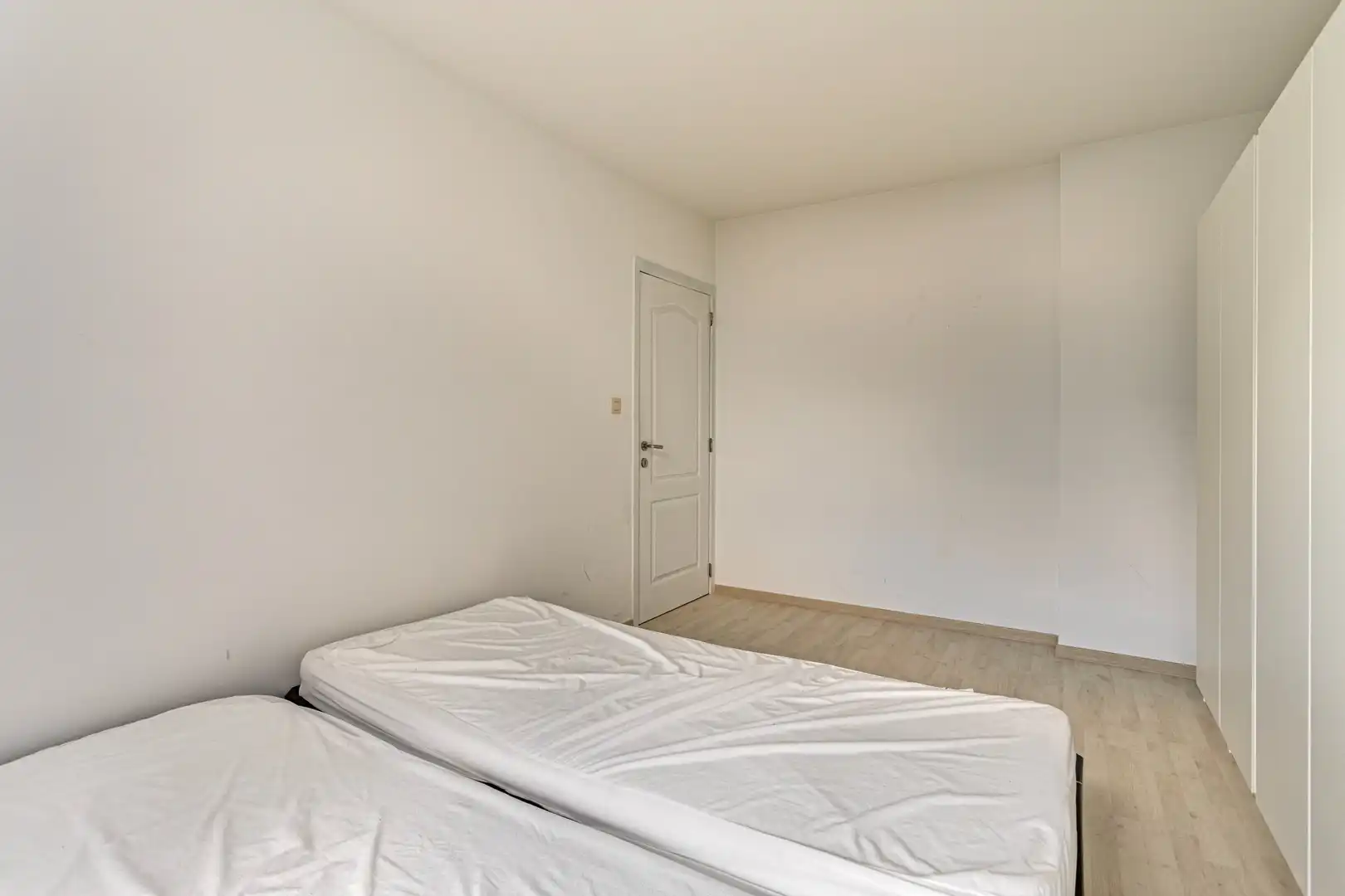 Ruim appartement met zeer groot zonneterras te Blankenberge foto 11