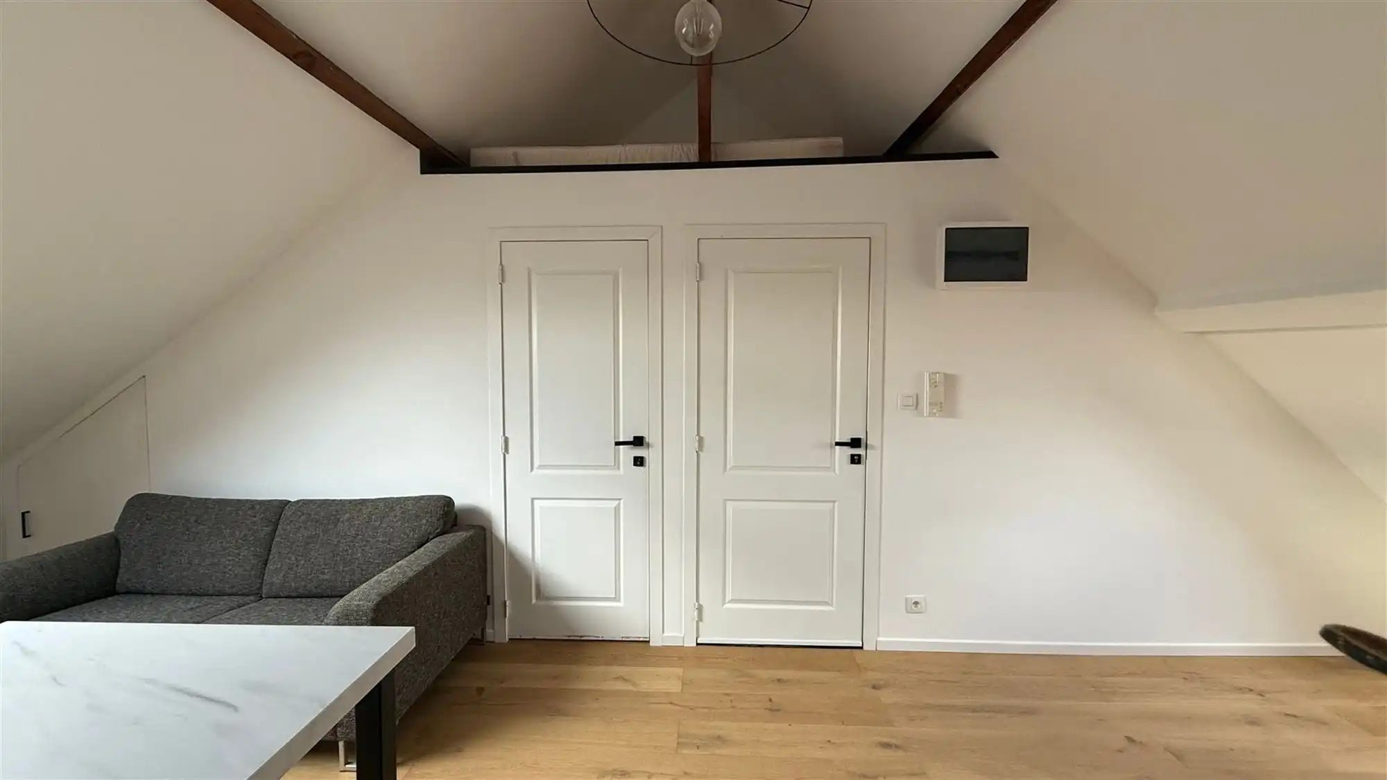 Gerenoveerde studio op toplocatie foto 8