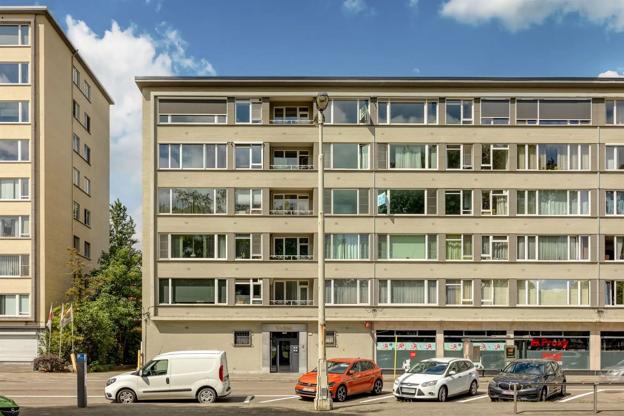 Ruim instapklaar appartement centraal gelegen foto 2