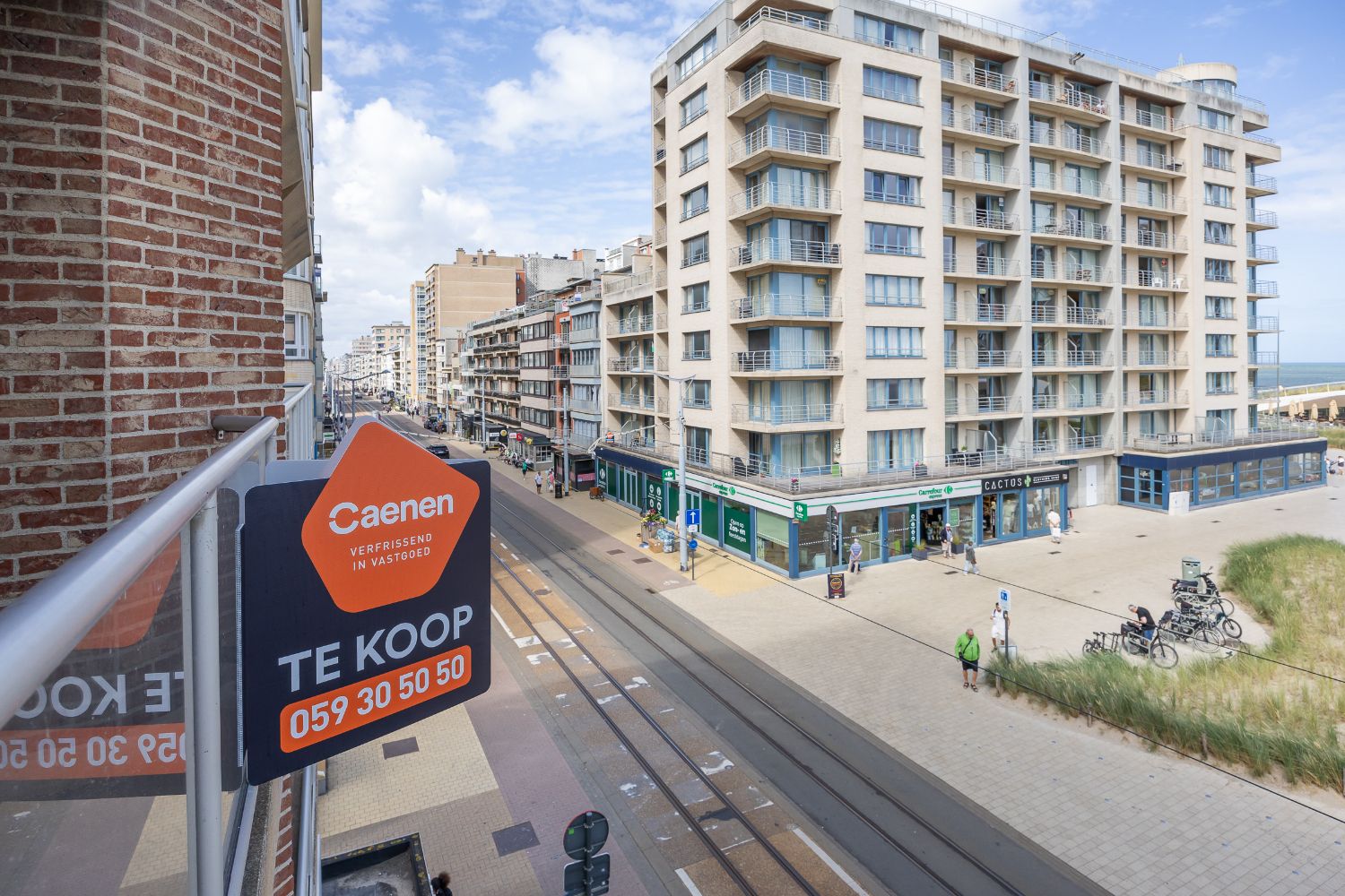 Uniek appartement met frontaal zicht op het casinoplein (met zeezicht!) foto 4