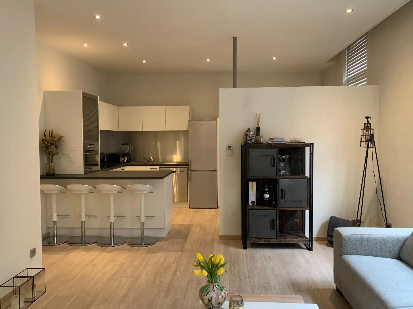 Hedendaags, gelijkvloers appartement in het centrum van Maaseik!  foto 7