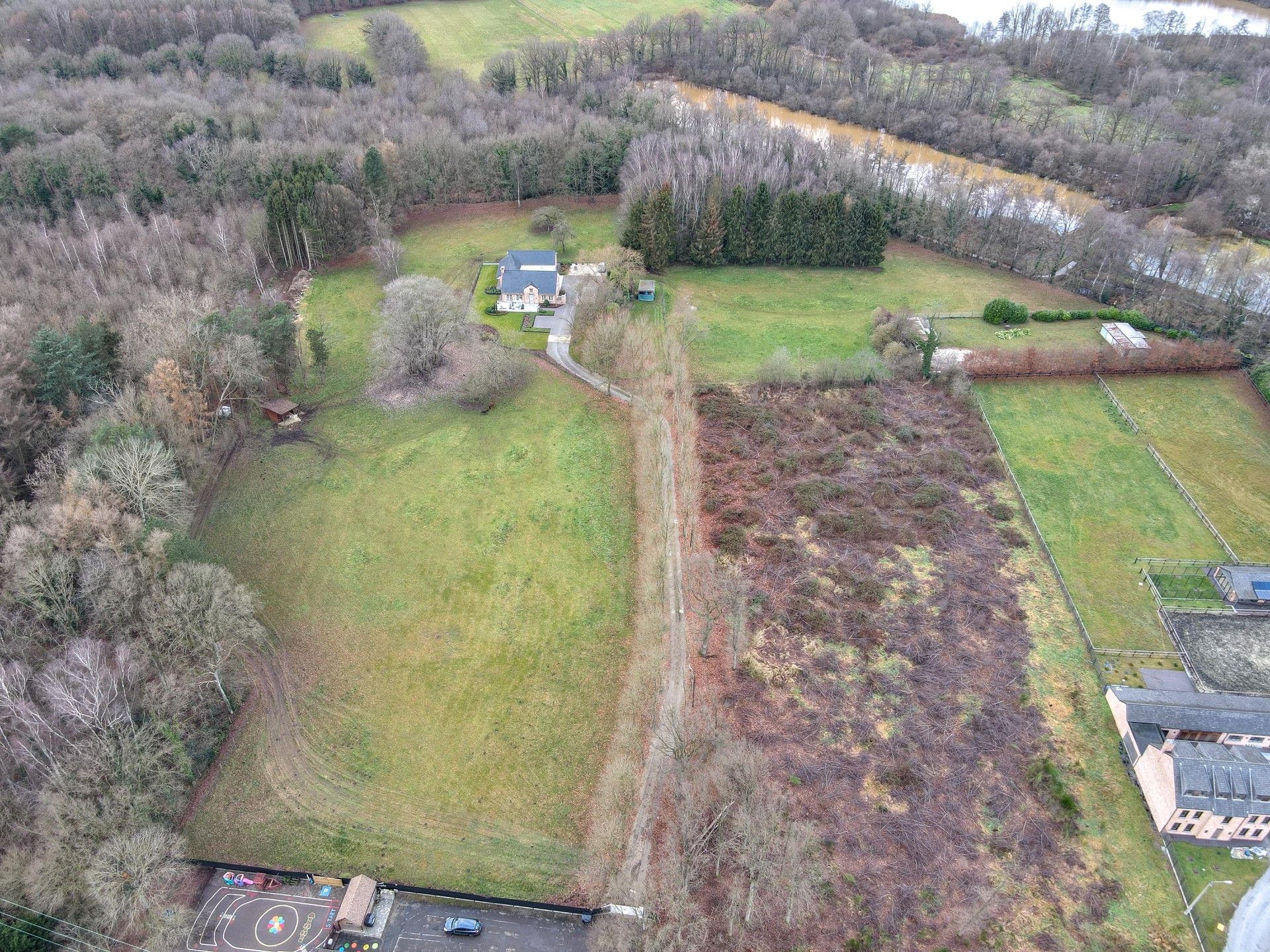 UNIEK LANDHUIS MET TOPLIGGING OP 2,55 HECTARE foto 57