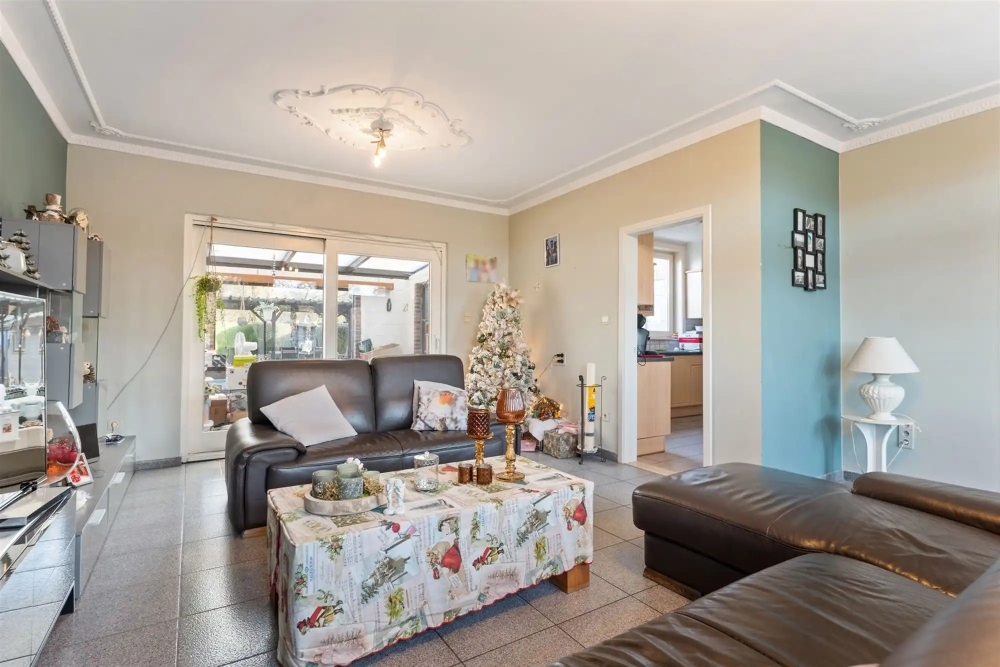 RUIME WONING MET 5 SLAAPKAMERS OP CENTRALE LIGGING VLAK BIJ BERINGEN CENTRUM foto 7