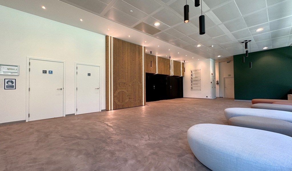 Gelijkvloers kantoor te huur in  "Rubens Building" te Berchem foto 17