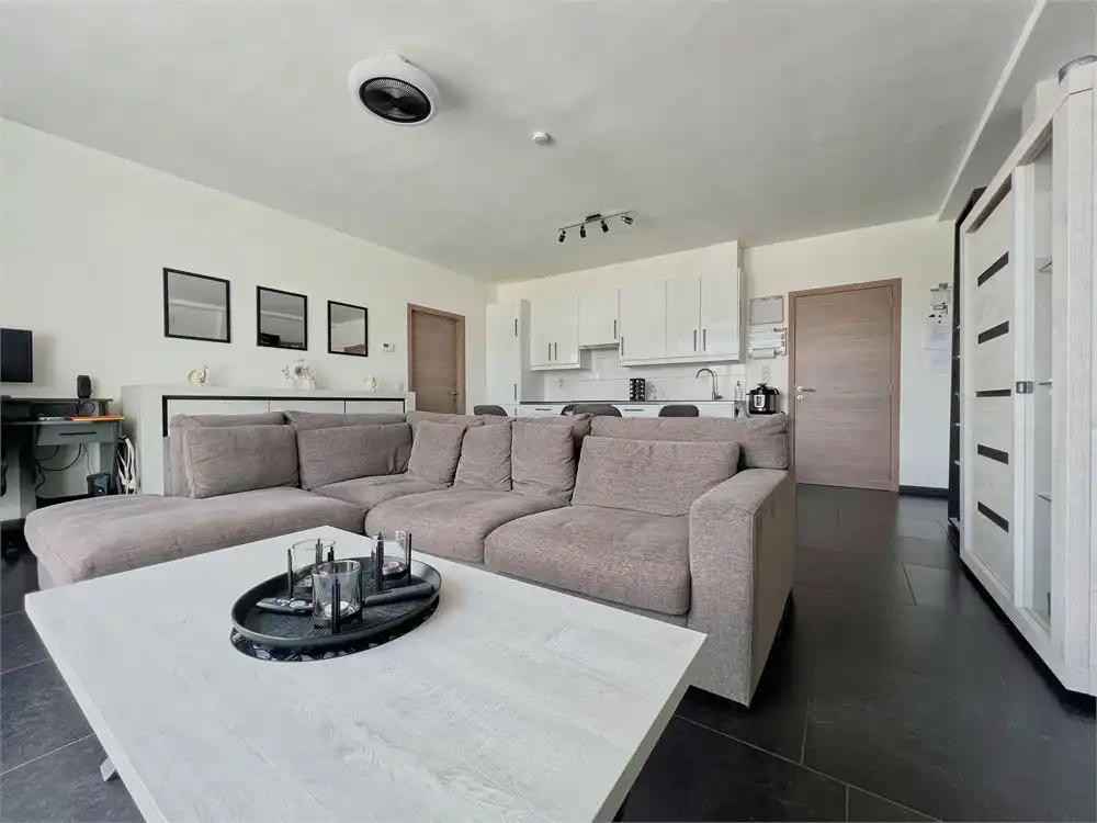 Prachtige woongelegenheid (2 slpks) + groot terras/tuin foto 2