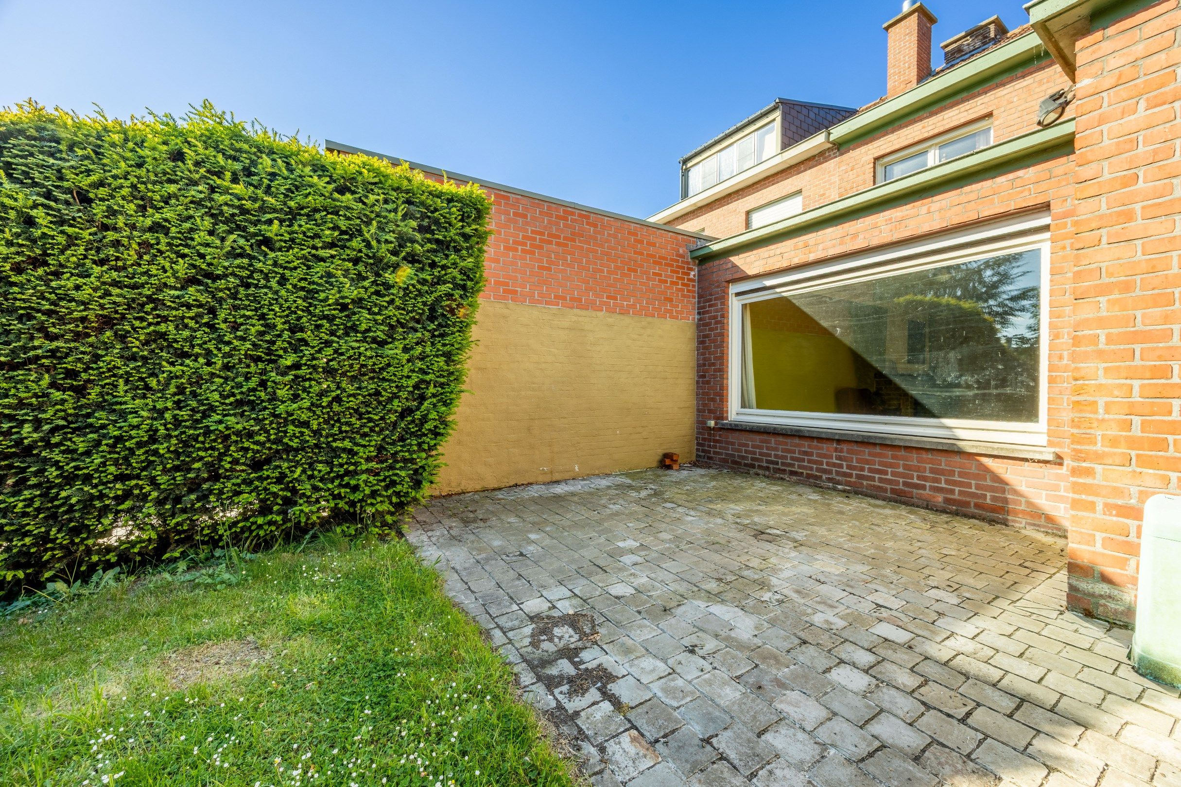 CENTRAAL GELEGEN WONING MET GARAGE foto 8