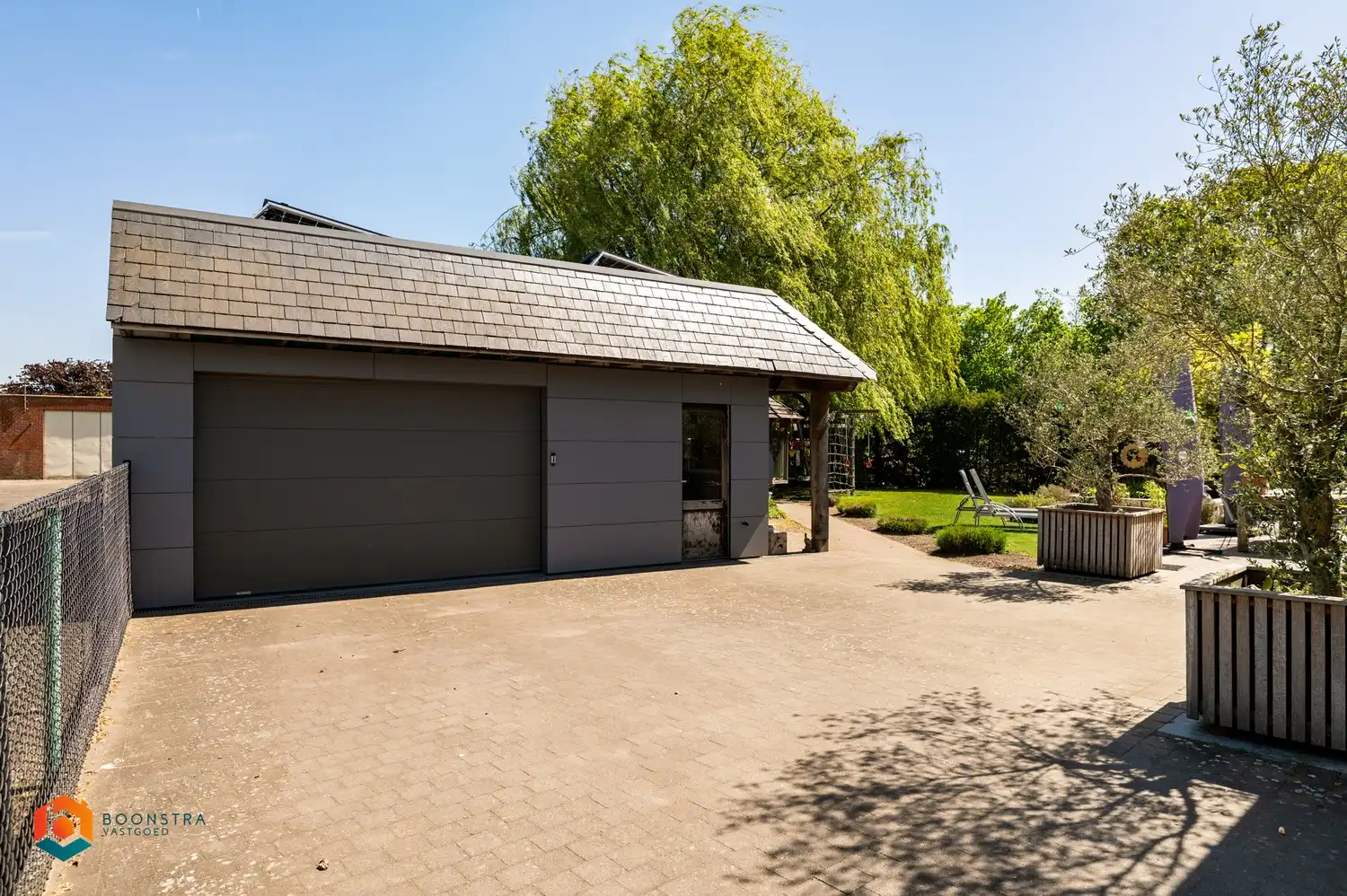 Vrijstaand wonen en werken met werkplaats/magazijn van 354 m² op toplocatie nabij R6 en E19 foto 24