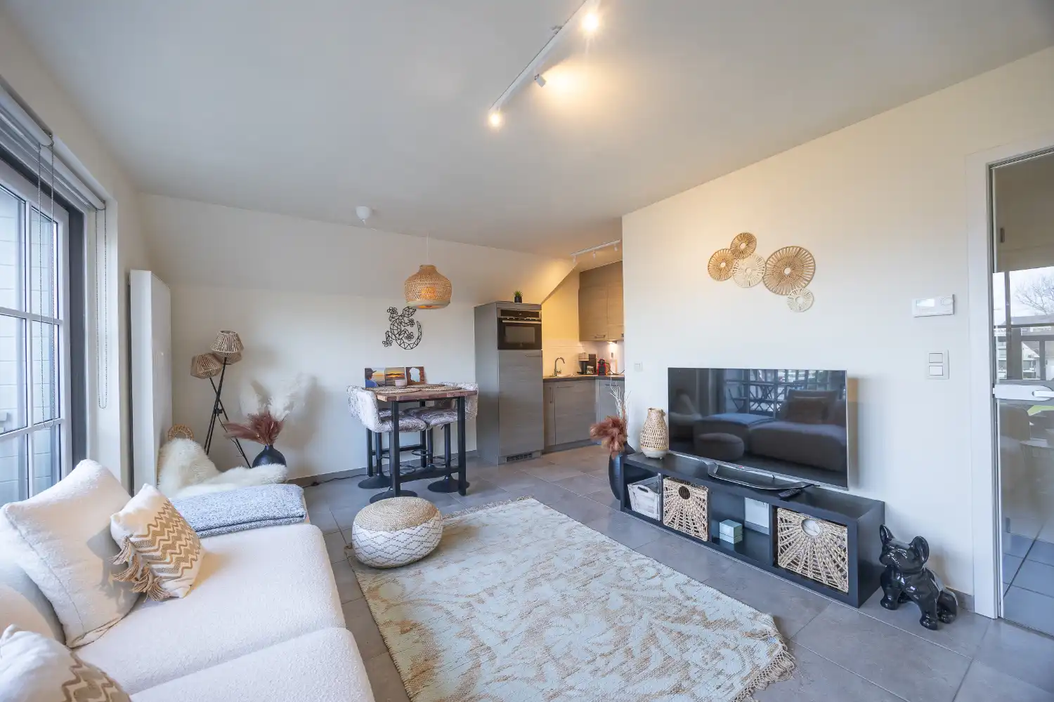 Stijlvol appartement met 1 slaapkamer in charmant gebouw foto 5