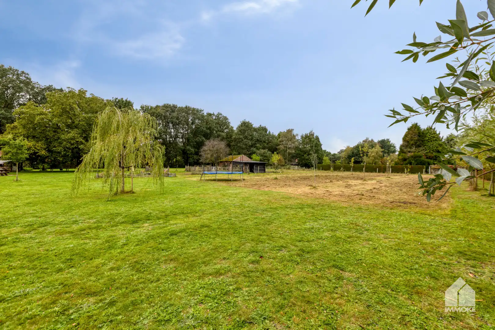 Volledig gerenoveerde, energiezuinige langgevelhoeve op riant perceel van 76 are. foto 49