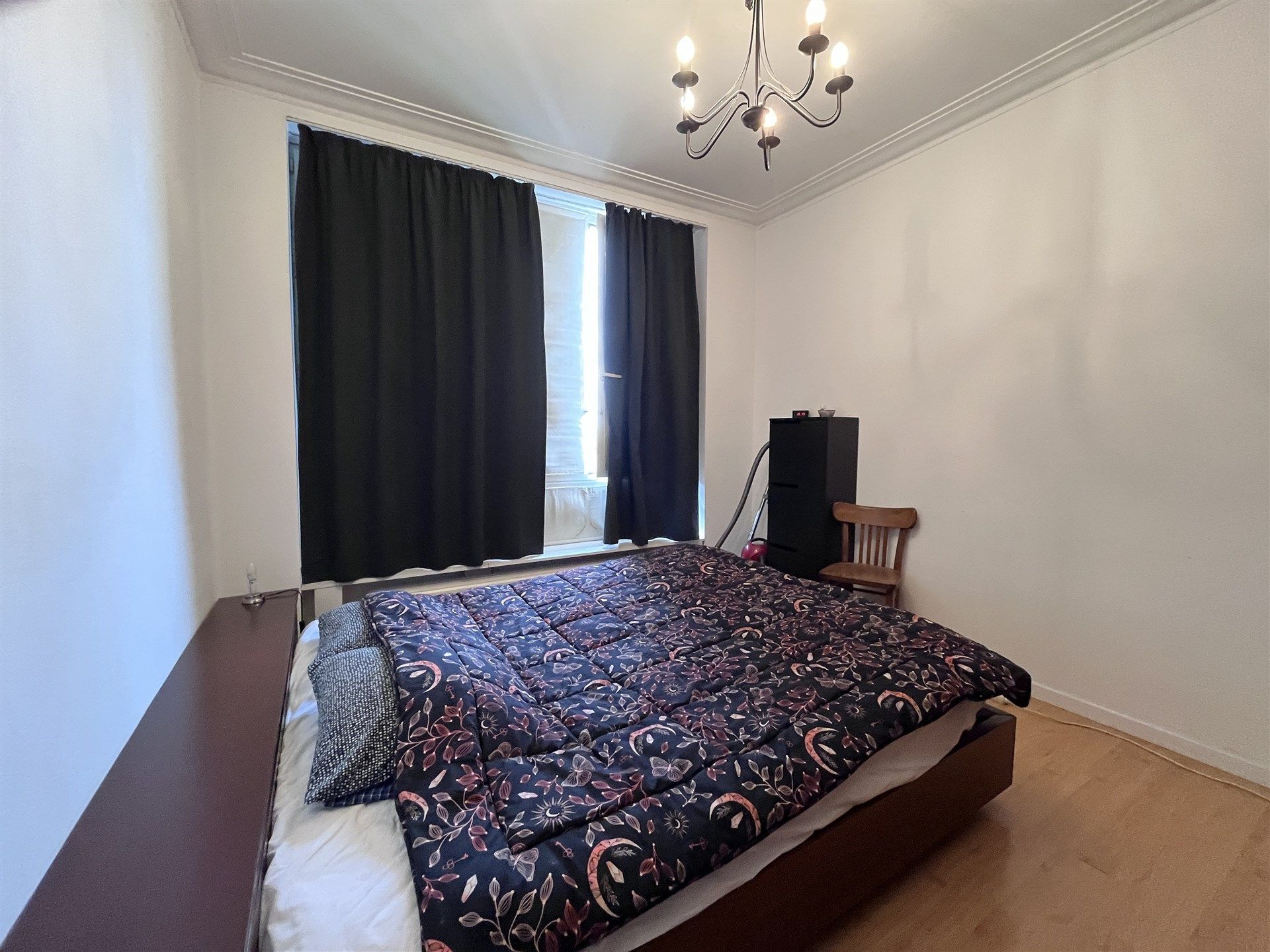 Mooi 2 slaapkamer appartement met veel lichtinval! foto 8