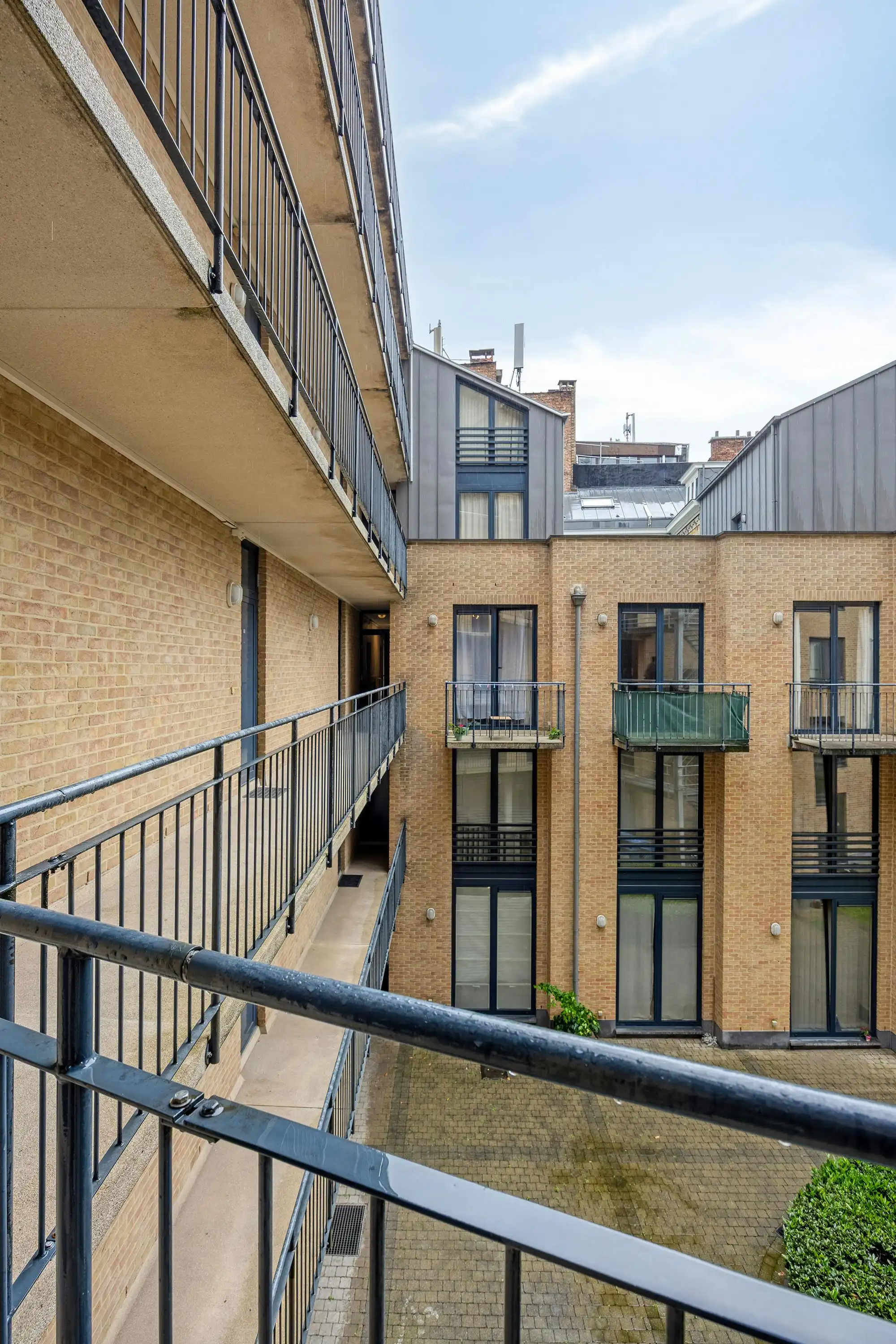 Topinvestering: Studio te koop in Brussel centrum met terras! foto 15
