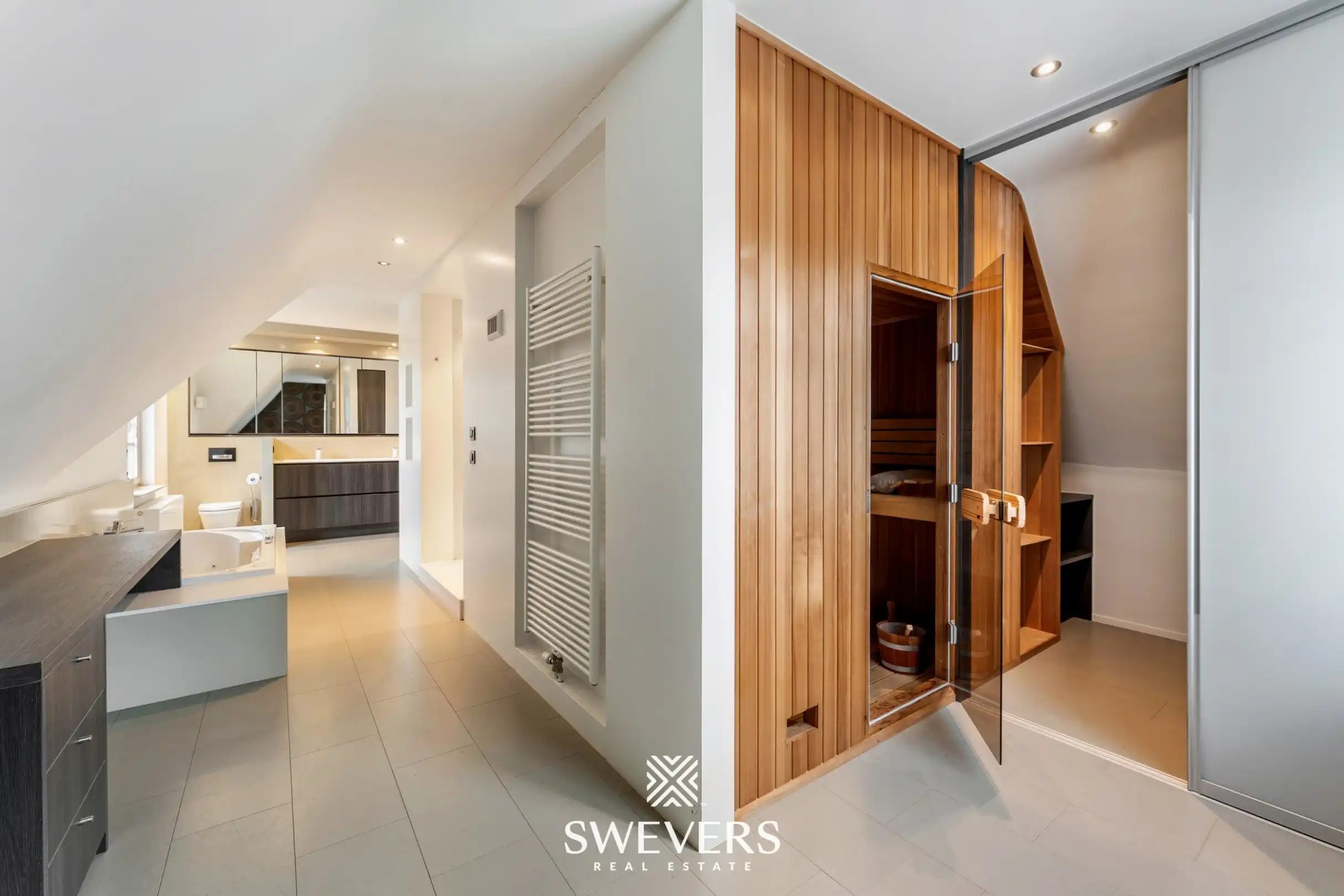 Luxueuze villa op zonrijk perceel (15a 35ca) te Beringen foto 20