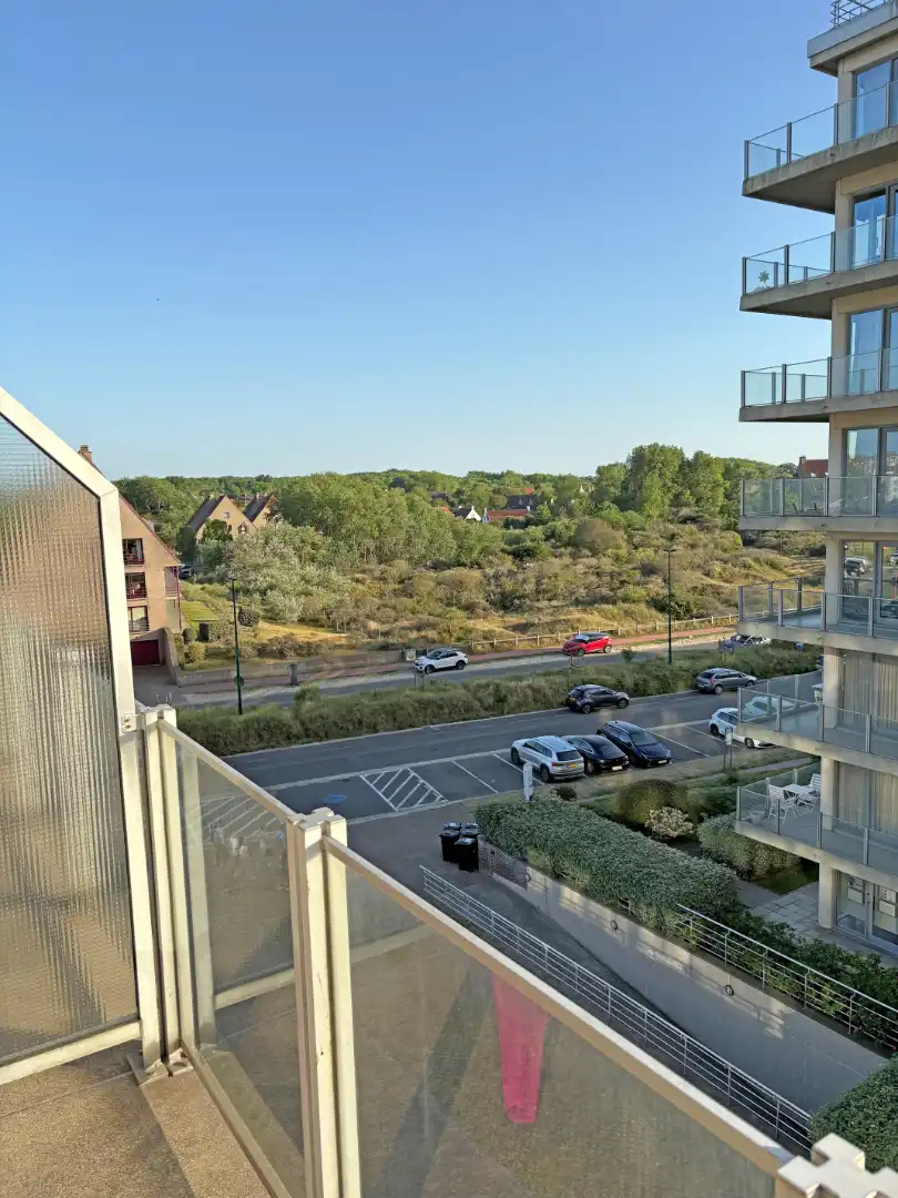 Doorloopappartement nabij het strand. foto 9
