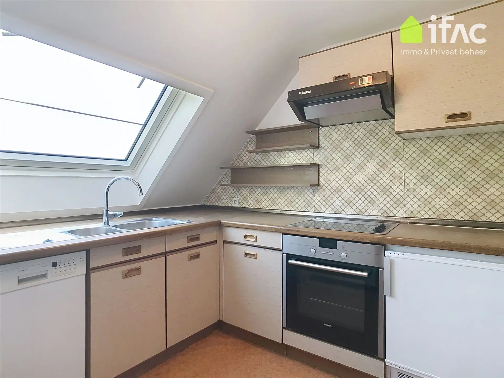 Ruime en lichtrijke loft op toplocatie foto 5