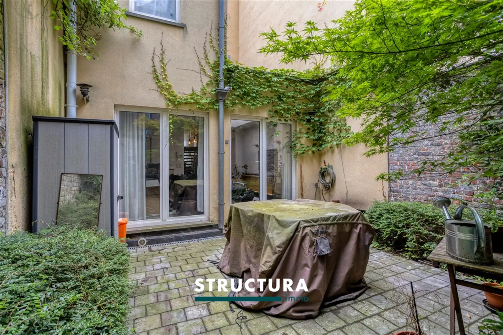 Prachtig modern gelijkvloers appartement met een aangename terras/binnenplaats. foto 25