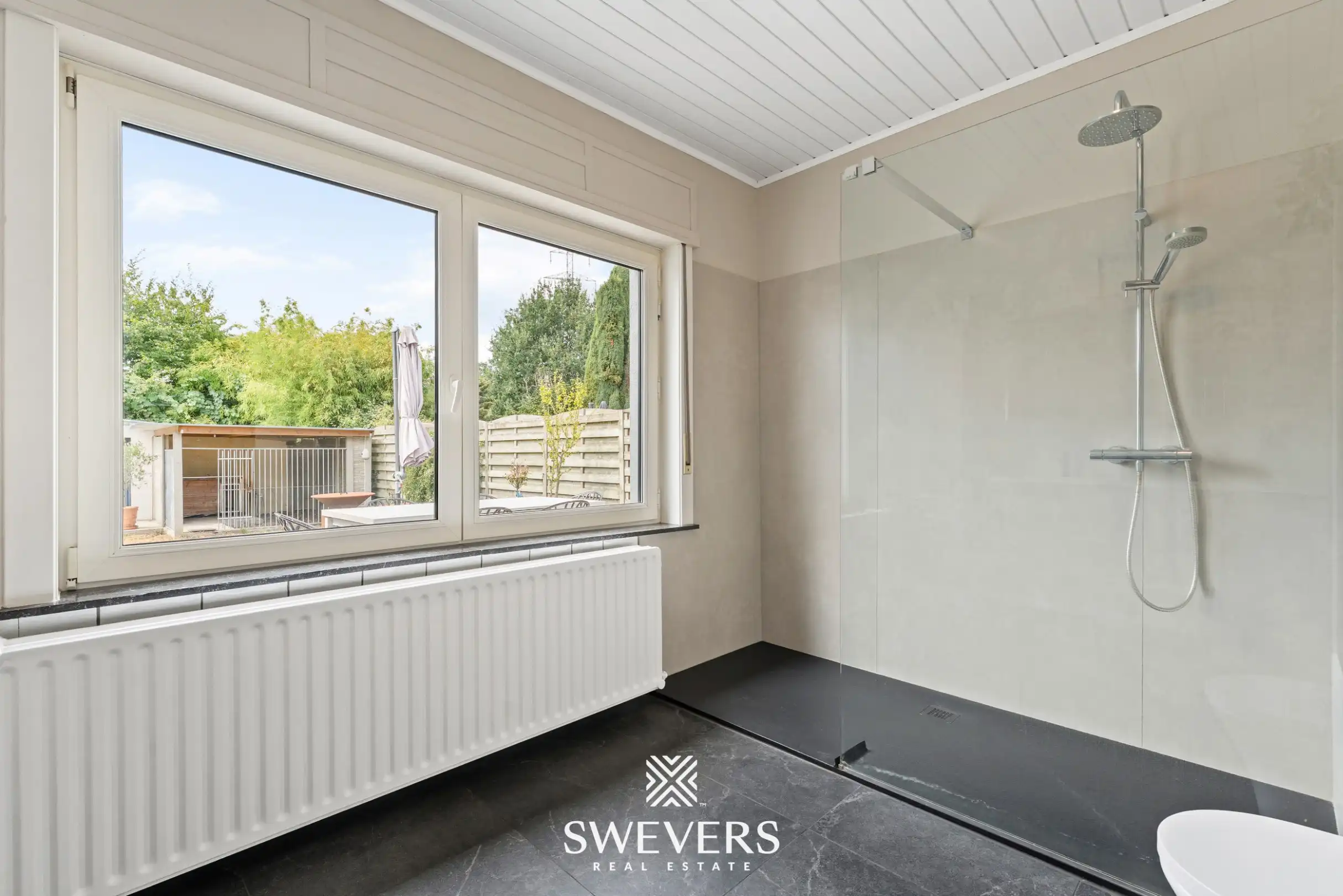 Charmante vrijstaande woning te Koersel foto 13