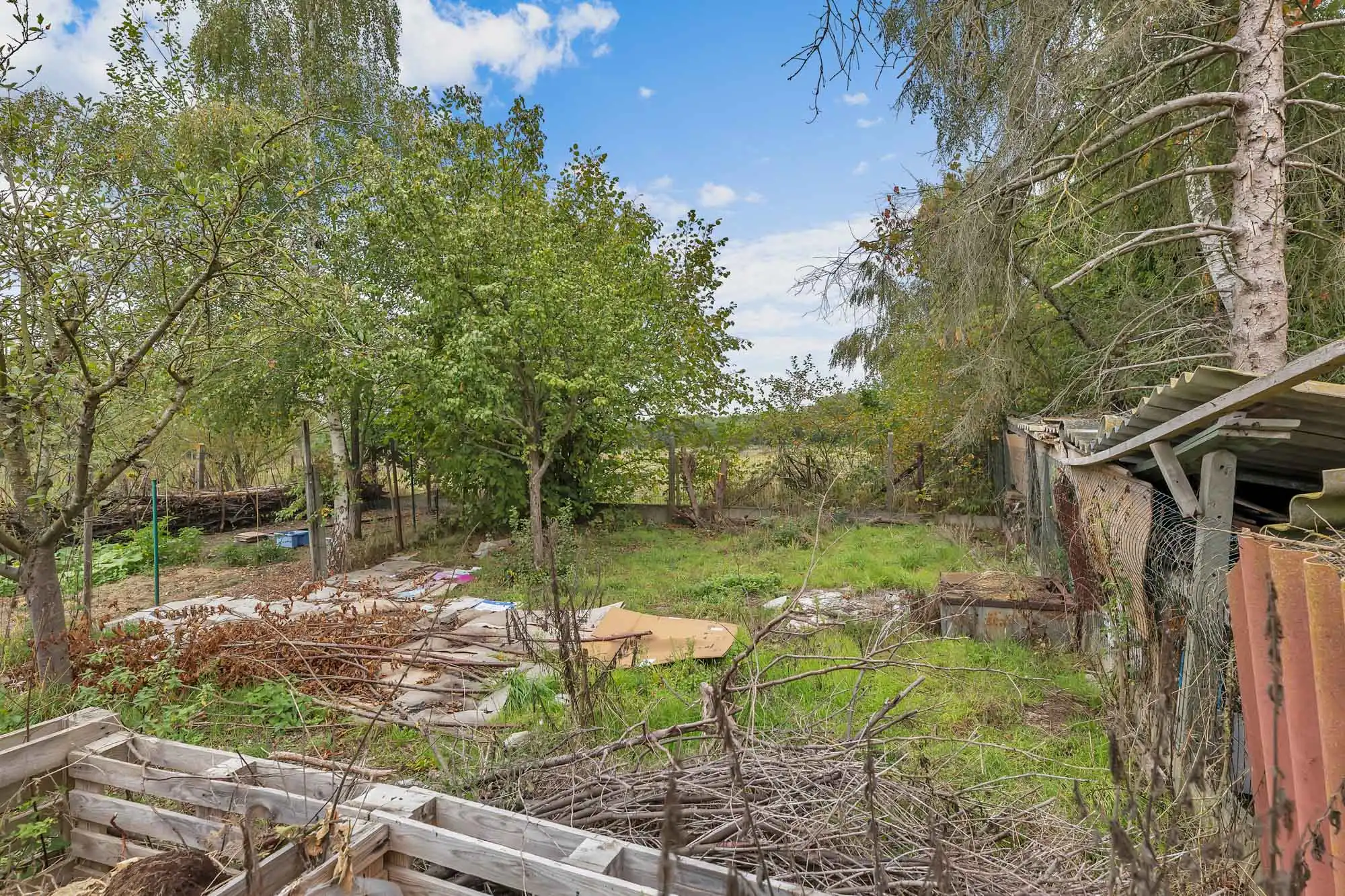 Instapklare woning met ruime garage op groene locatie foto 27