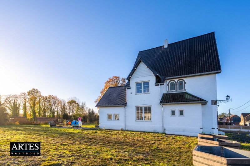 Charmante woning met 3 slaapkamers foto 3