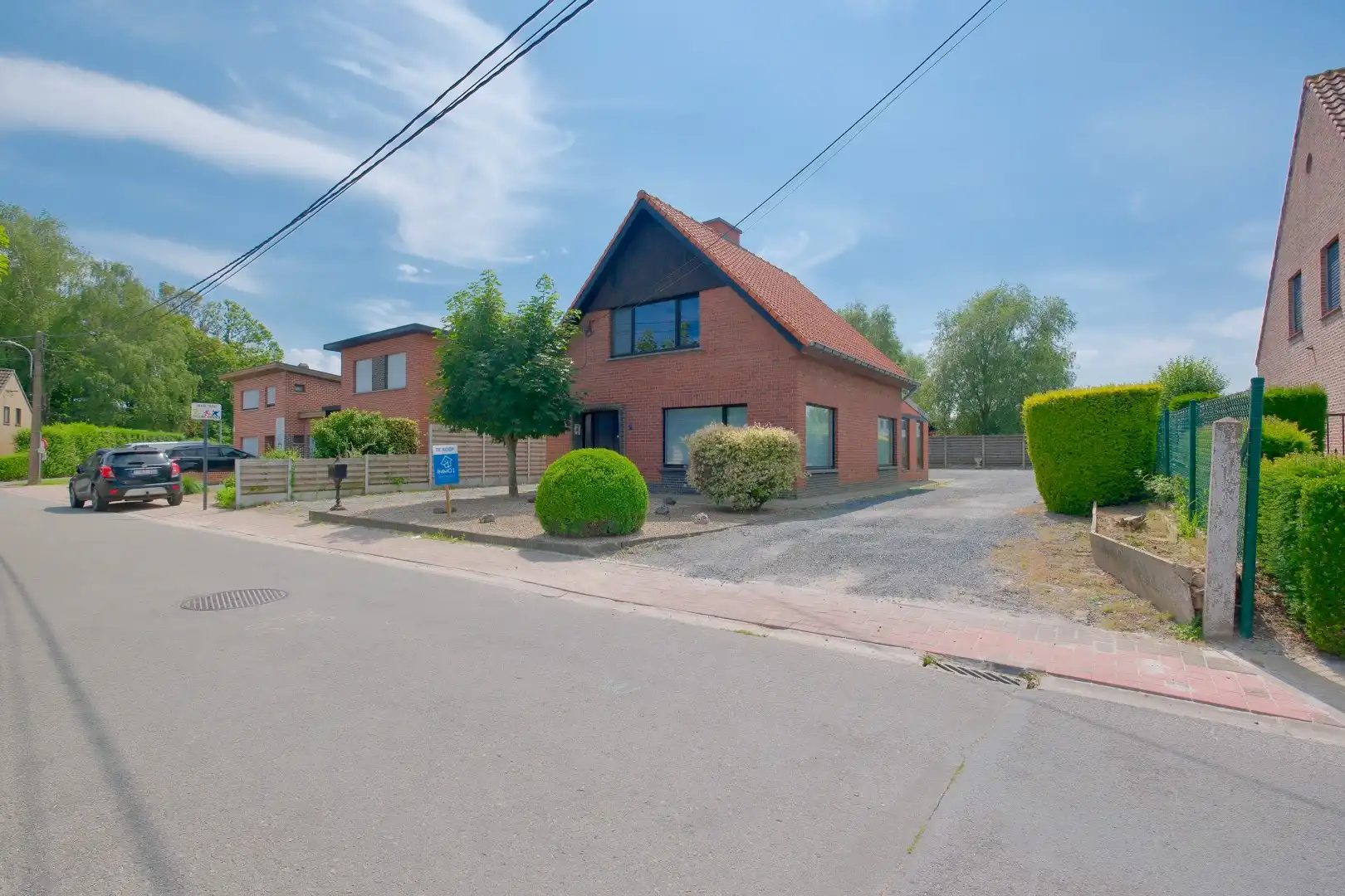 Lichtervelde - Woning met 3 slpks en garage op perceel van 629 m²! foto 2