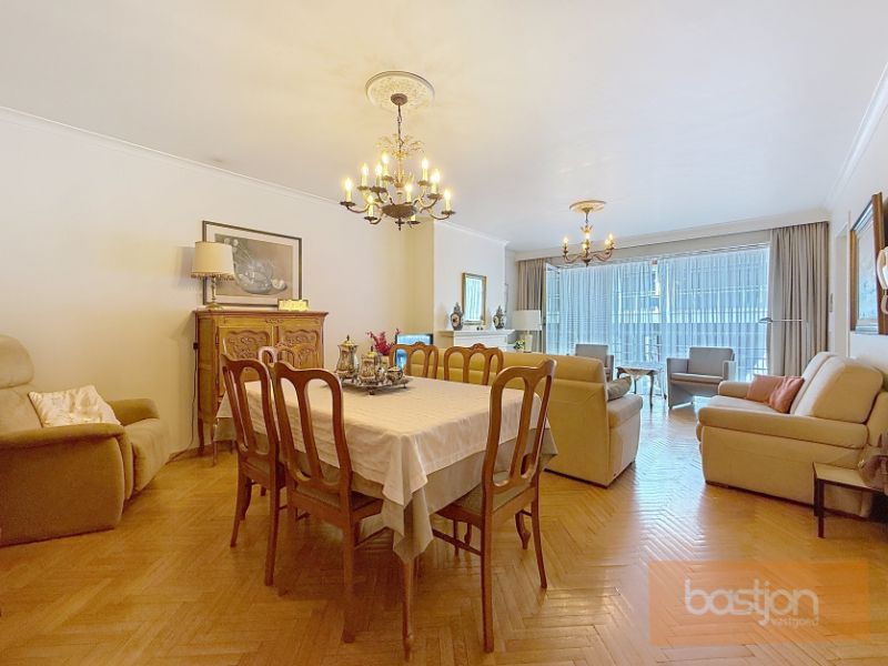 Appartement met autostaanplaats en 2 slaapkamers foto 3