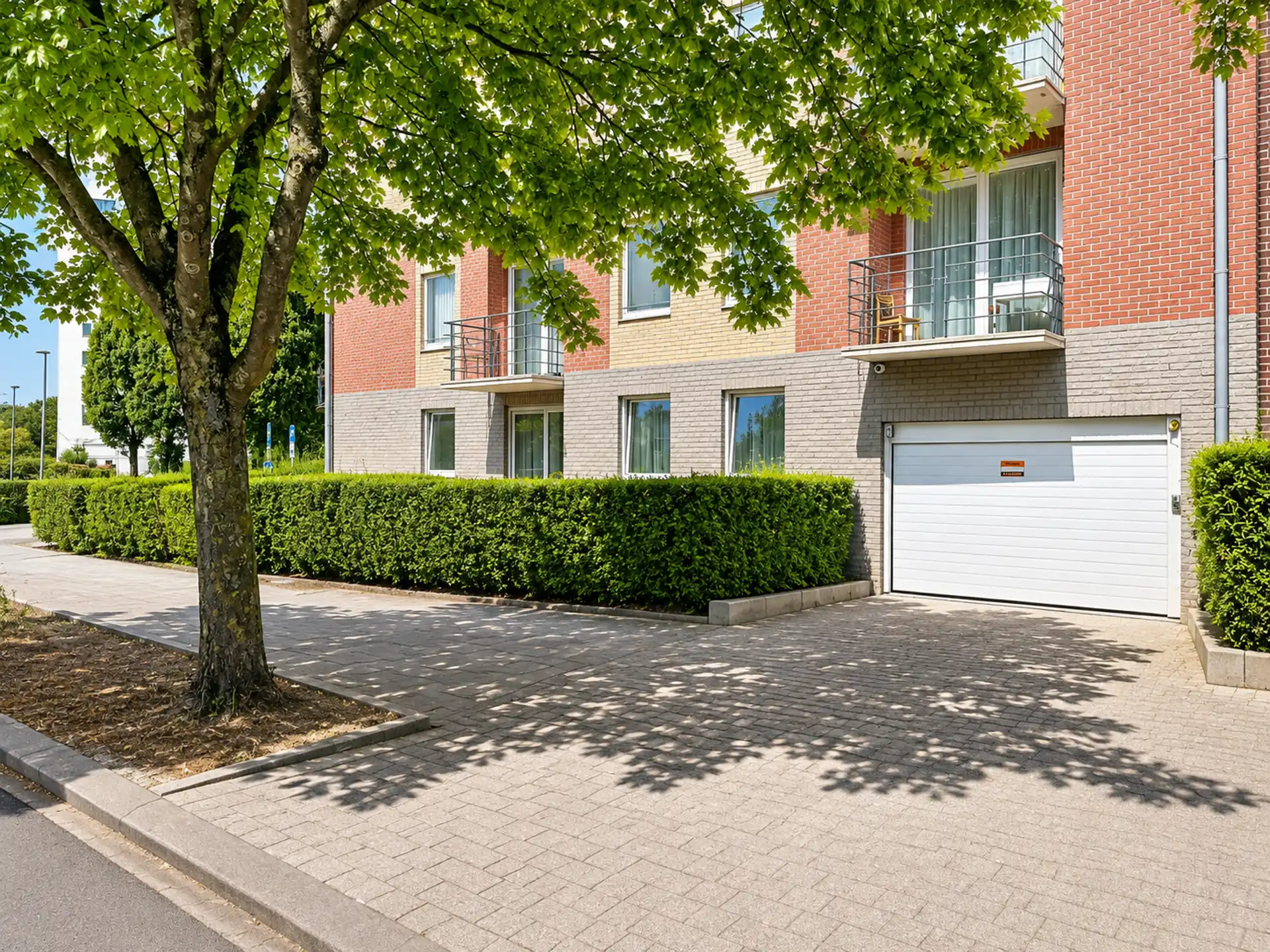 7 (Zeven) Ondergrondse parkeerplaatsen te koop – GreenGarden foto {{pictureIndex}}