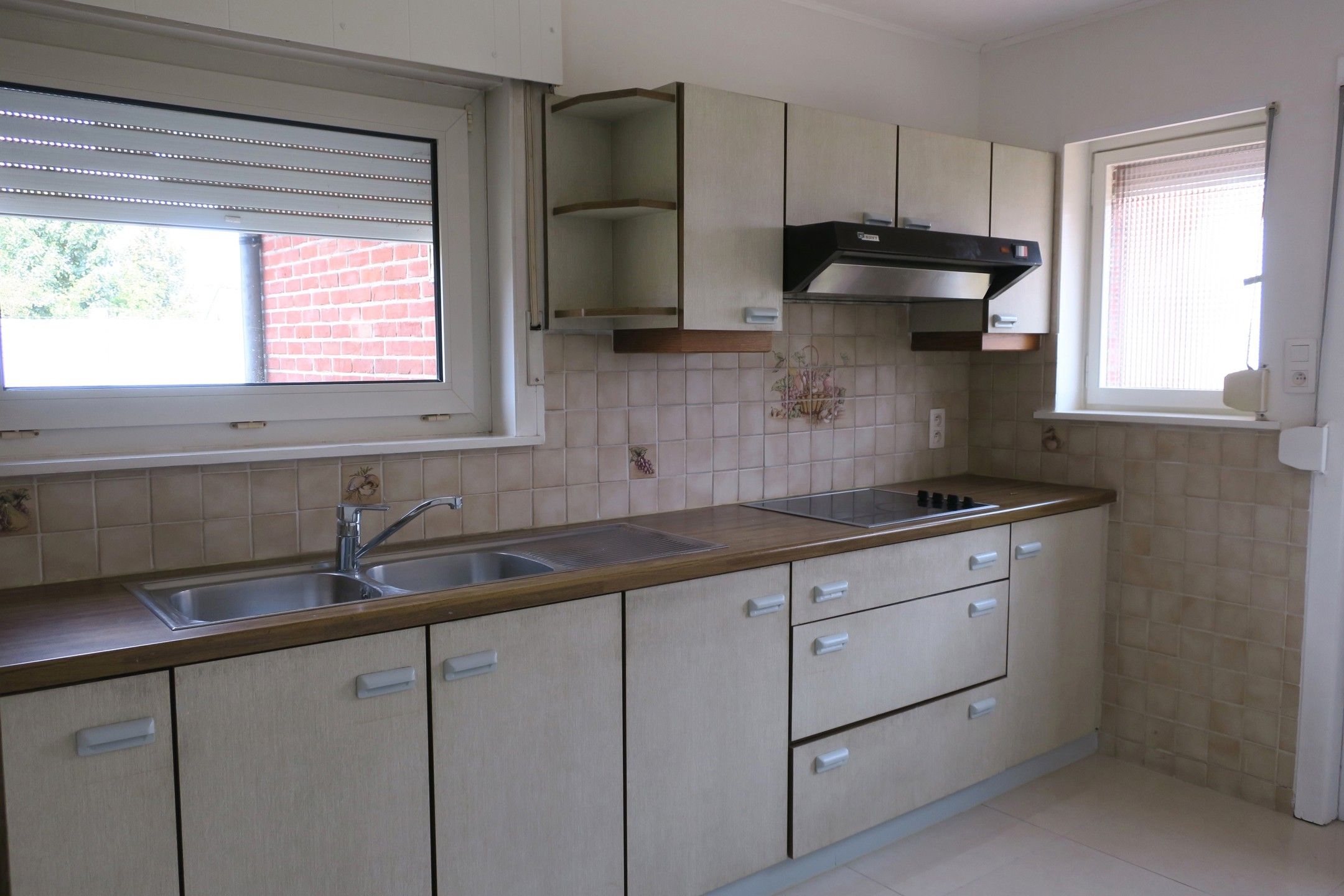 Ruime gezinswoning met 3 slaapkamers en tuin foto 7